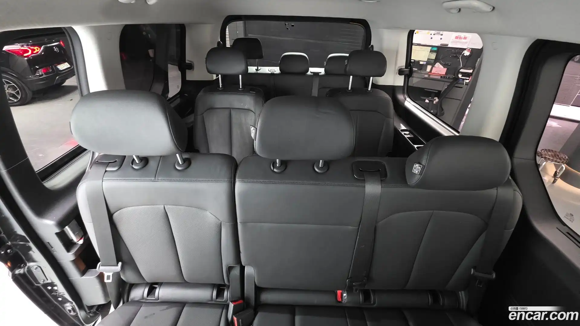 Staria Hyundai 2025.1-OPTION-015