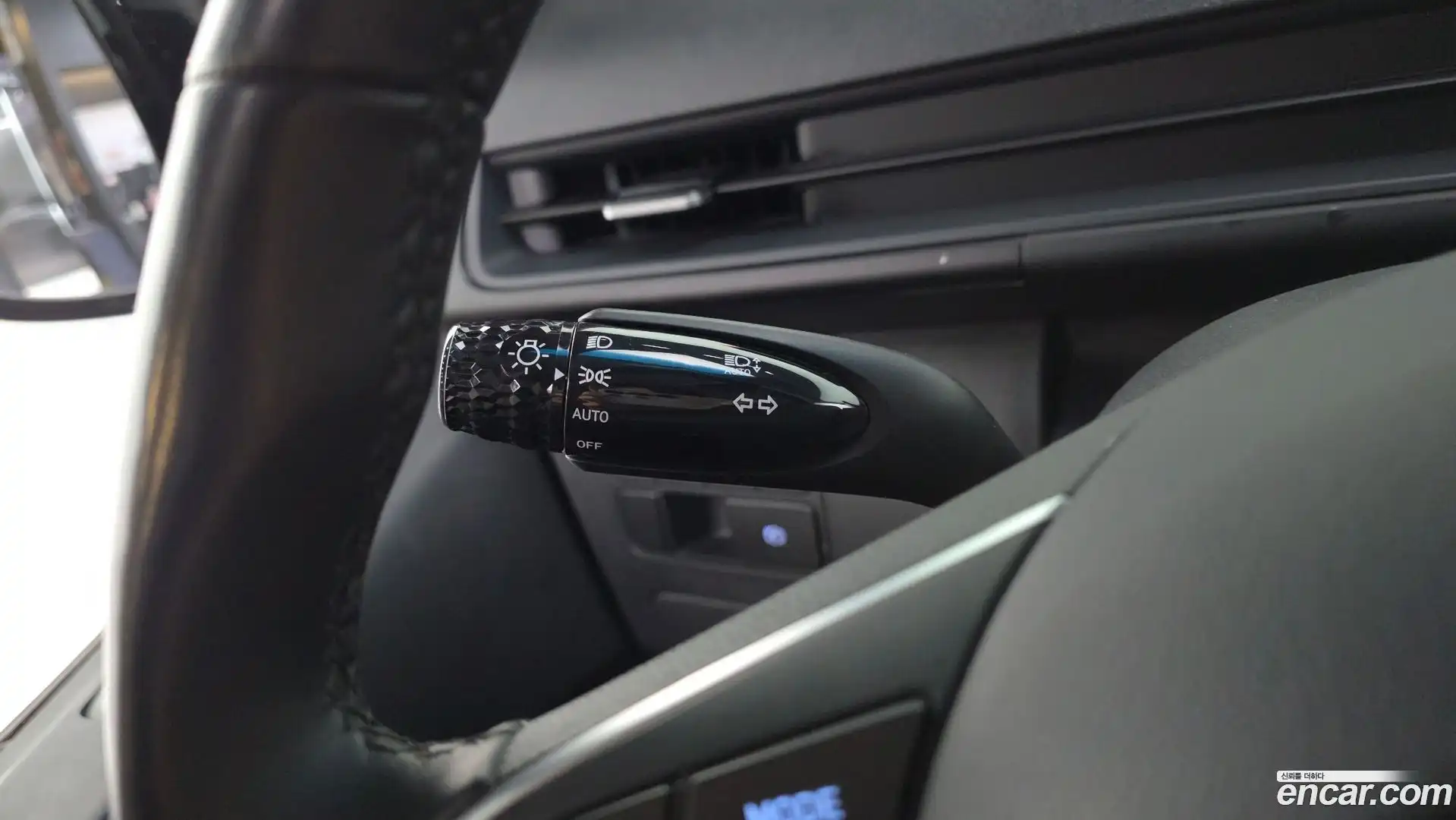 Staria Hyundai 2025.1-OPTION-043