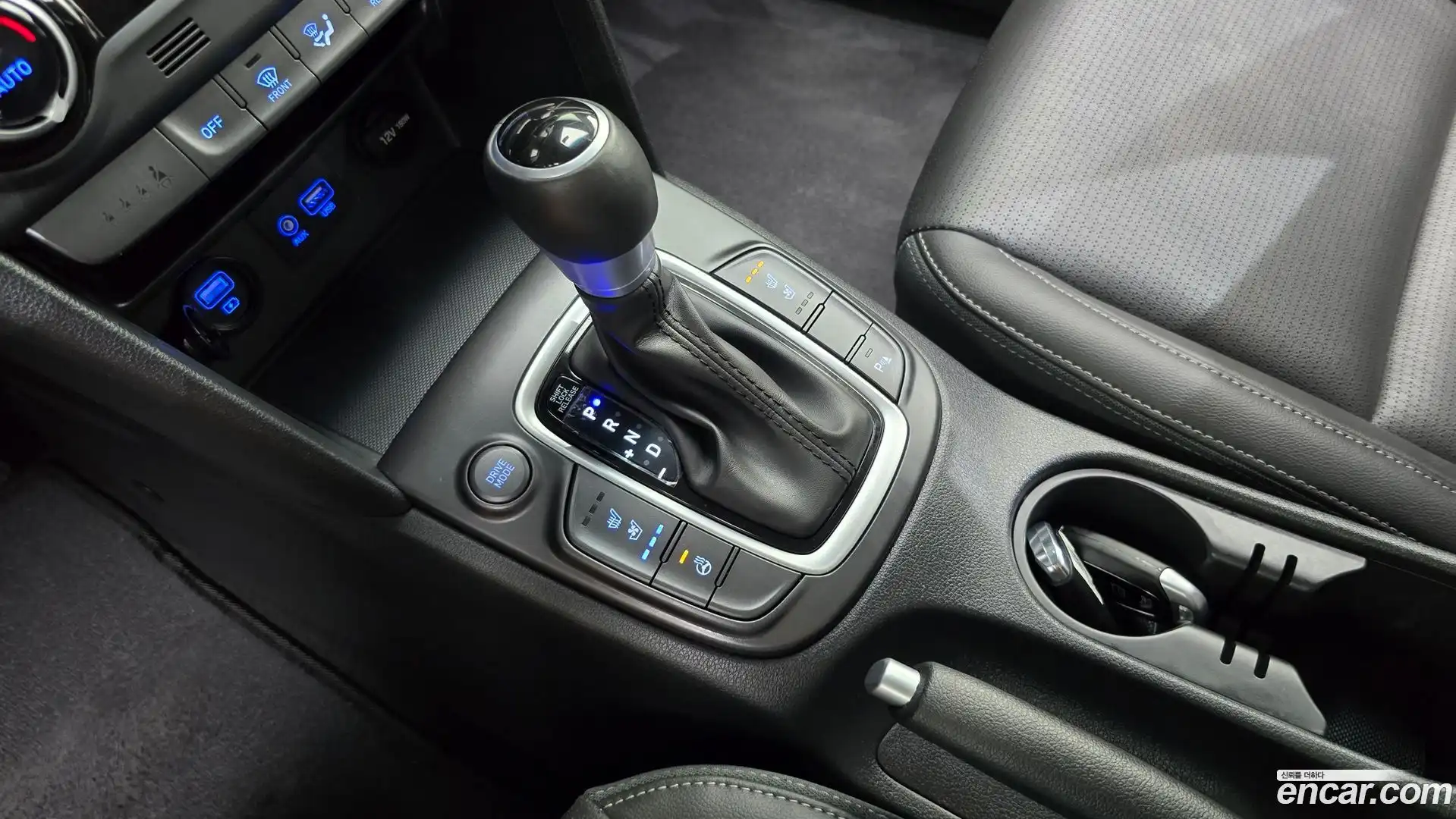 Kona Hyundai 2020.3-INNER-009