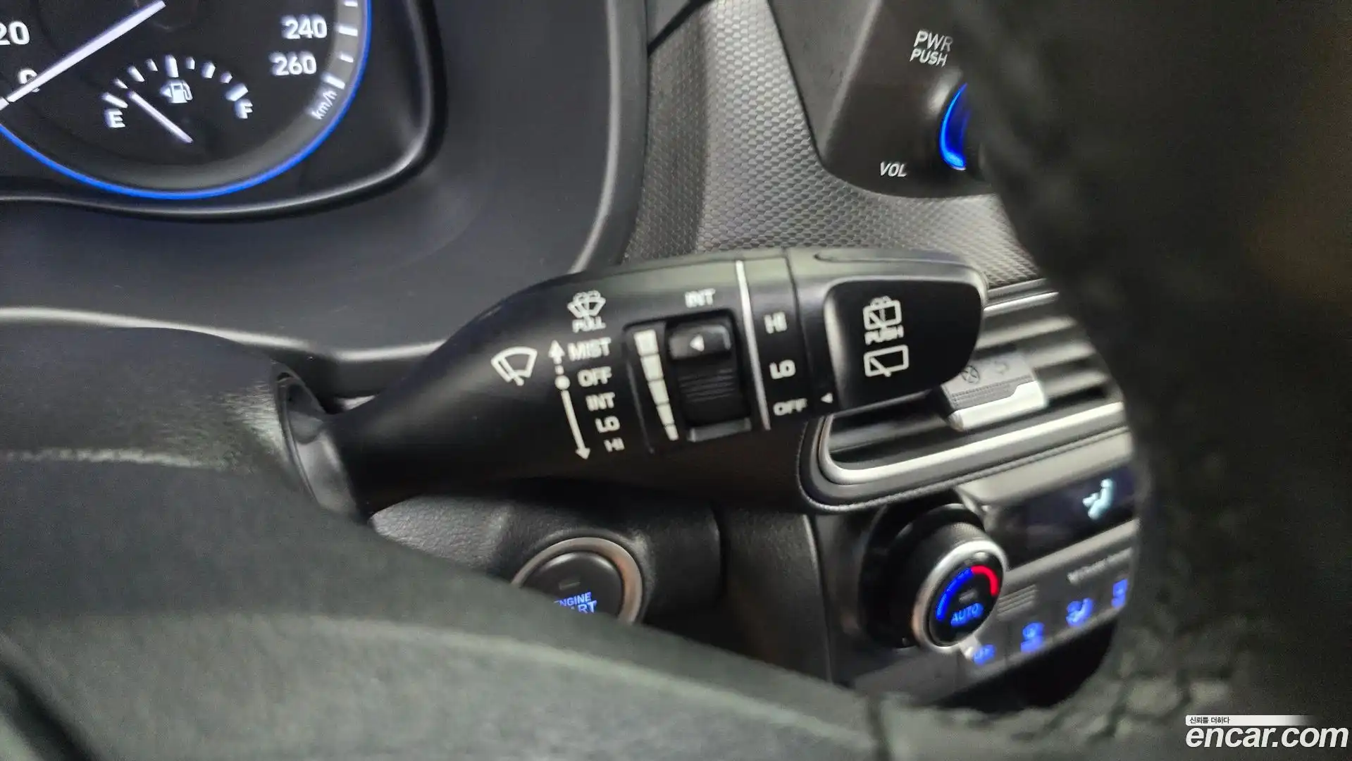 Kona Hyundai 2020.3-OPTION-042