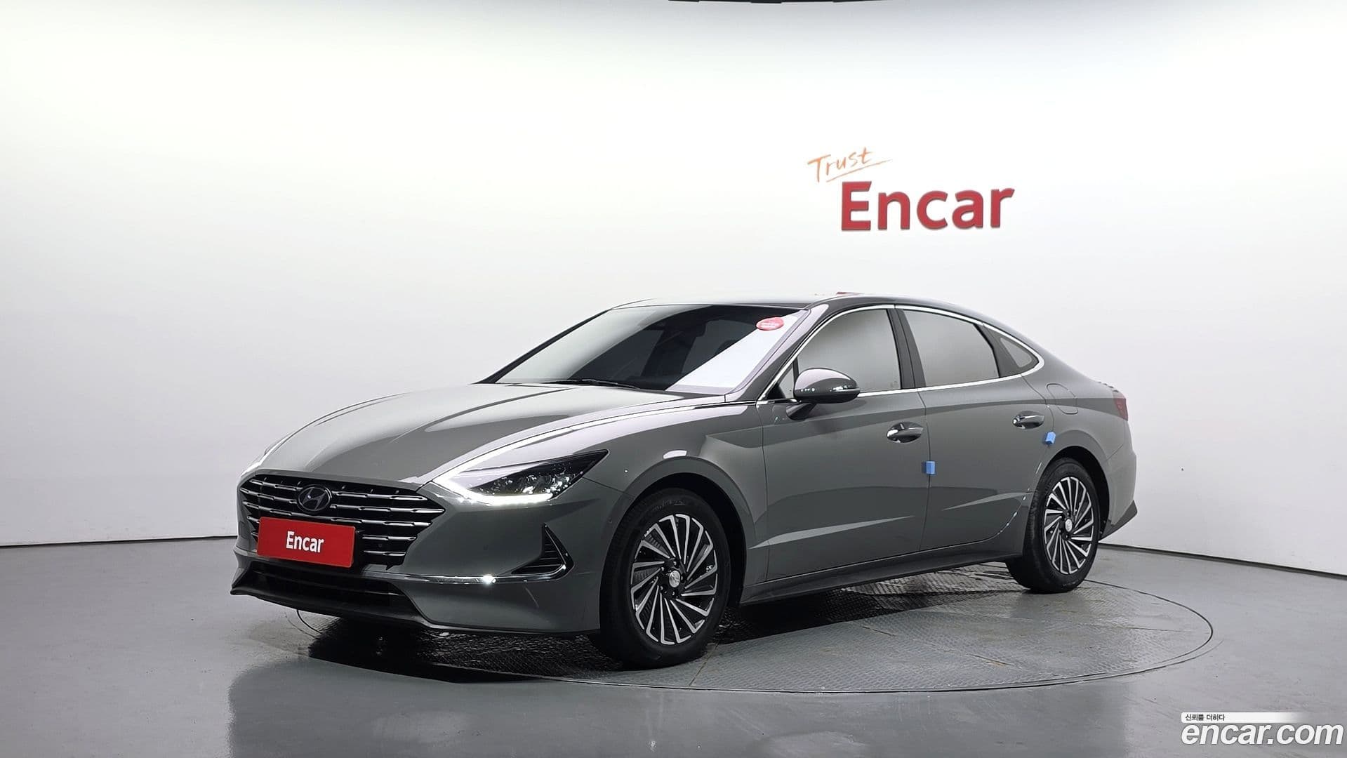 Main__Slider__Photo:Sonata Hyundai 2022.6-0