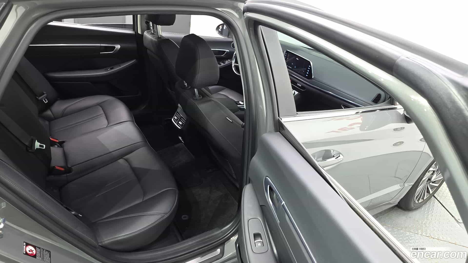 Sonata Hyundai 2022.6-OPTION-015