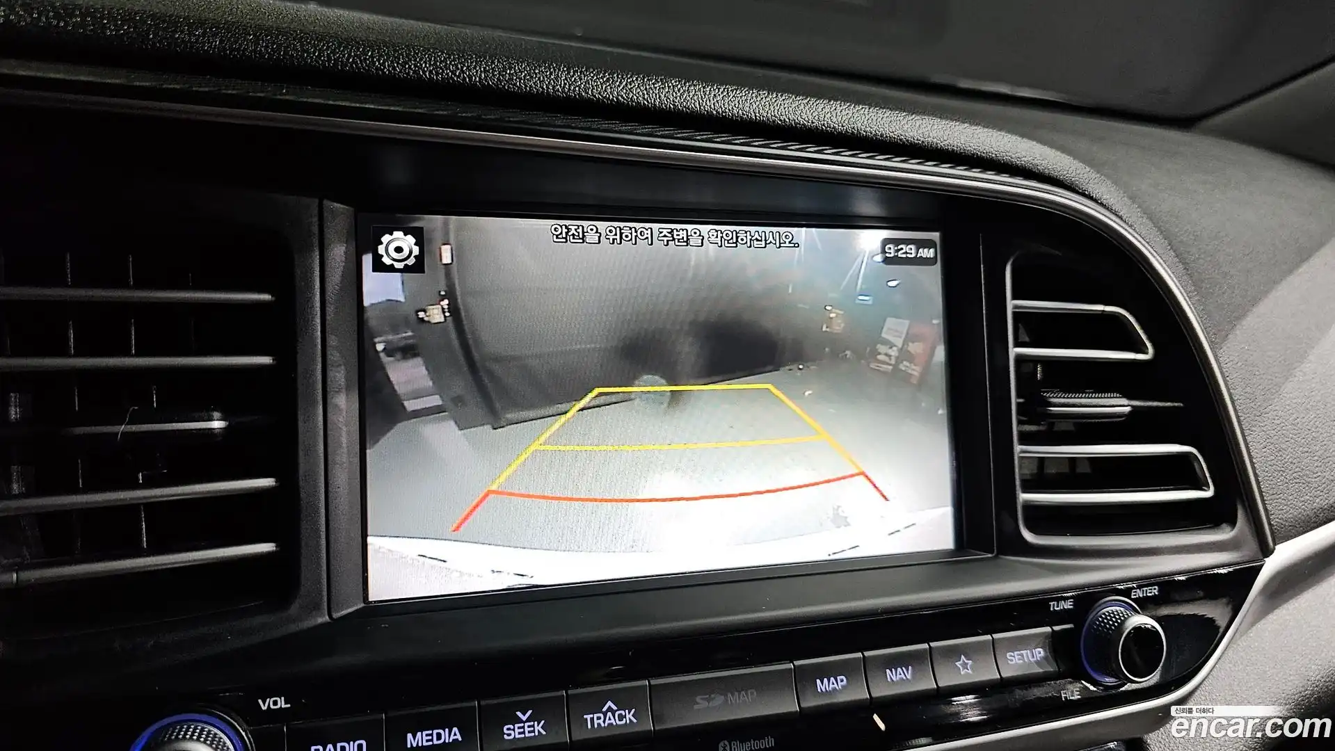 AVANTE Hyundai 2019.0-OPTION-019