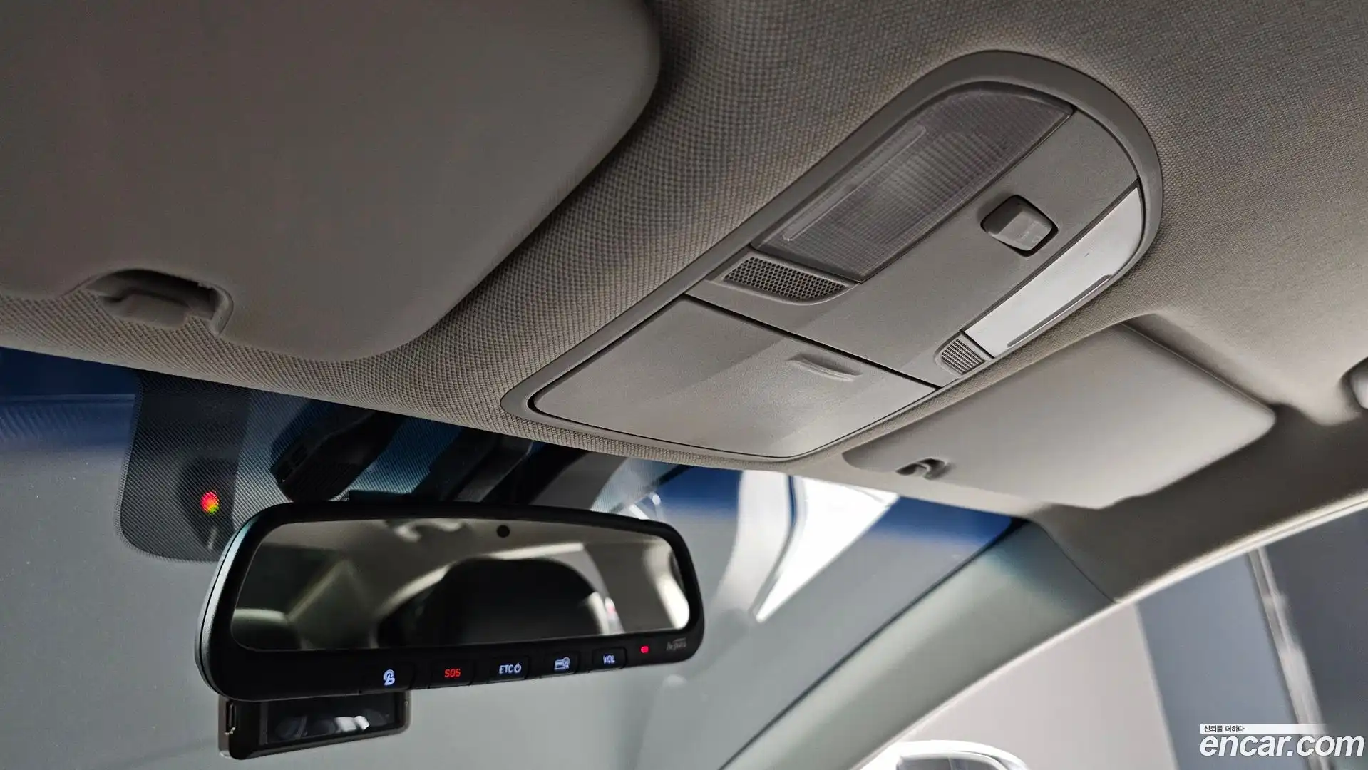 AVANTE Hyundai 2019.0-OPTION-023
