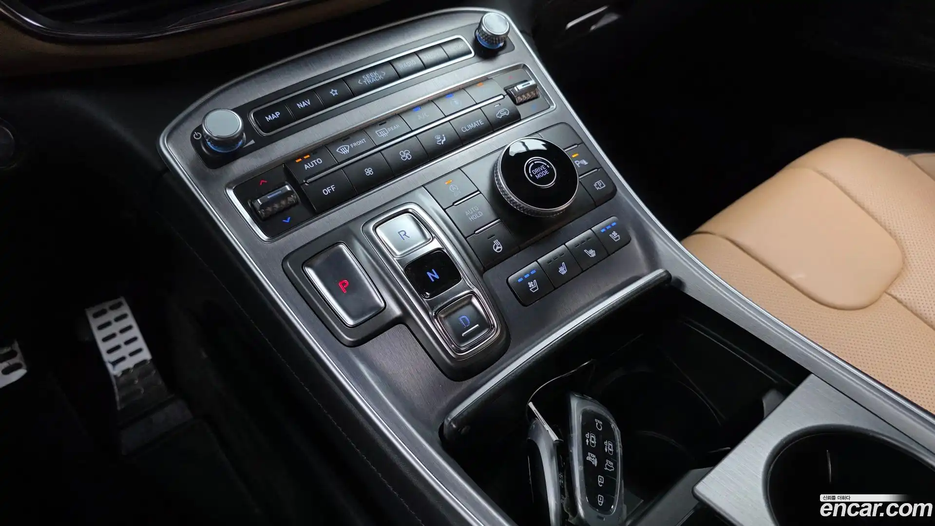 Santafe Hyundai 2023.0-INNER-009