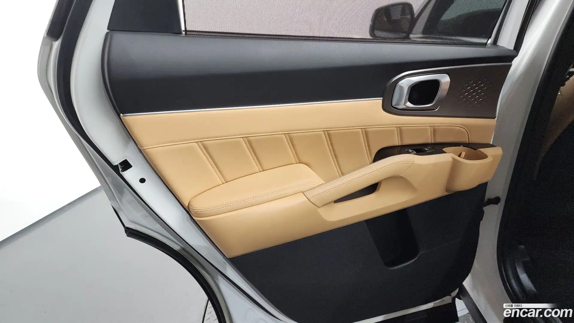 Sorento Kia 2021.3-INNER-035