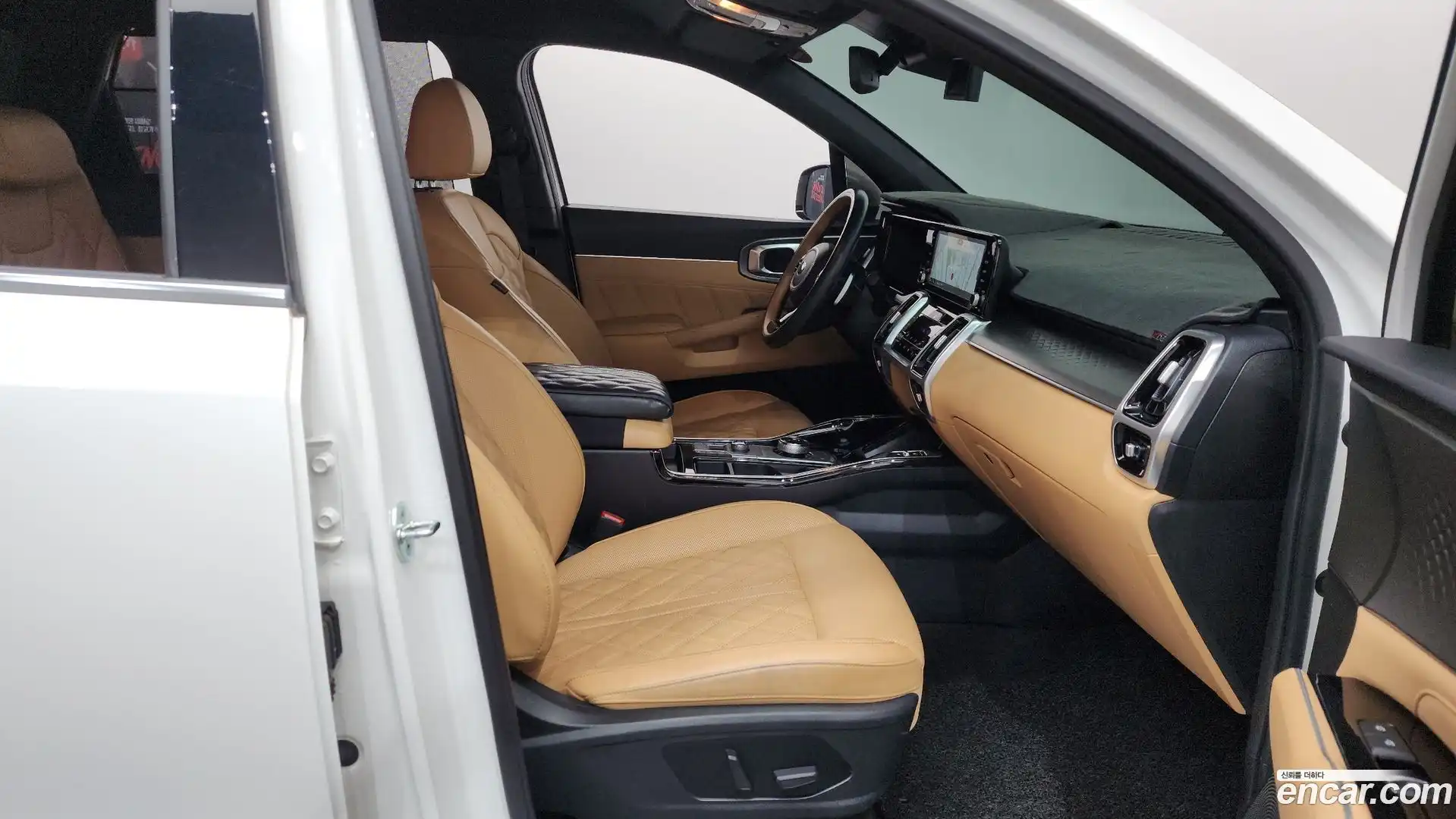 Sorento Kia 2021.3-INNER-036
