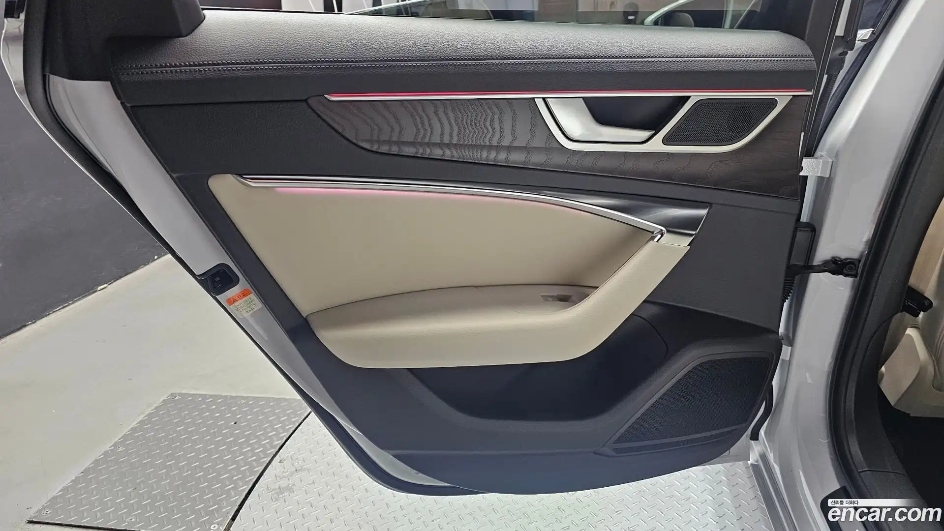 A6 Audi 2023.11-INNER-035