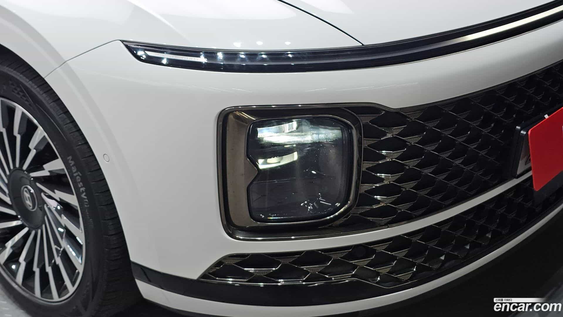 Grandeur Hyundai 2023.8-OUTER-032