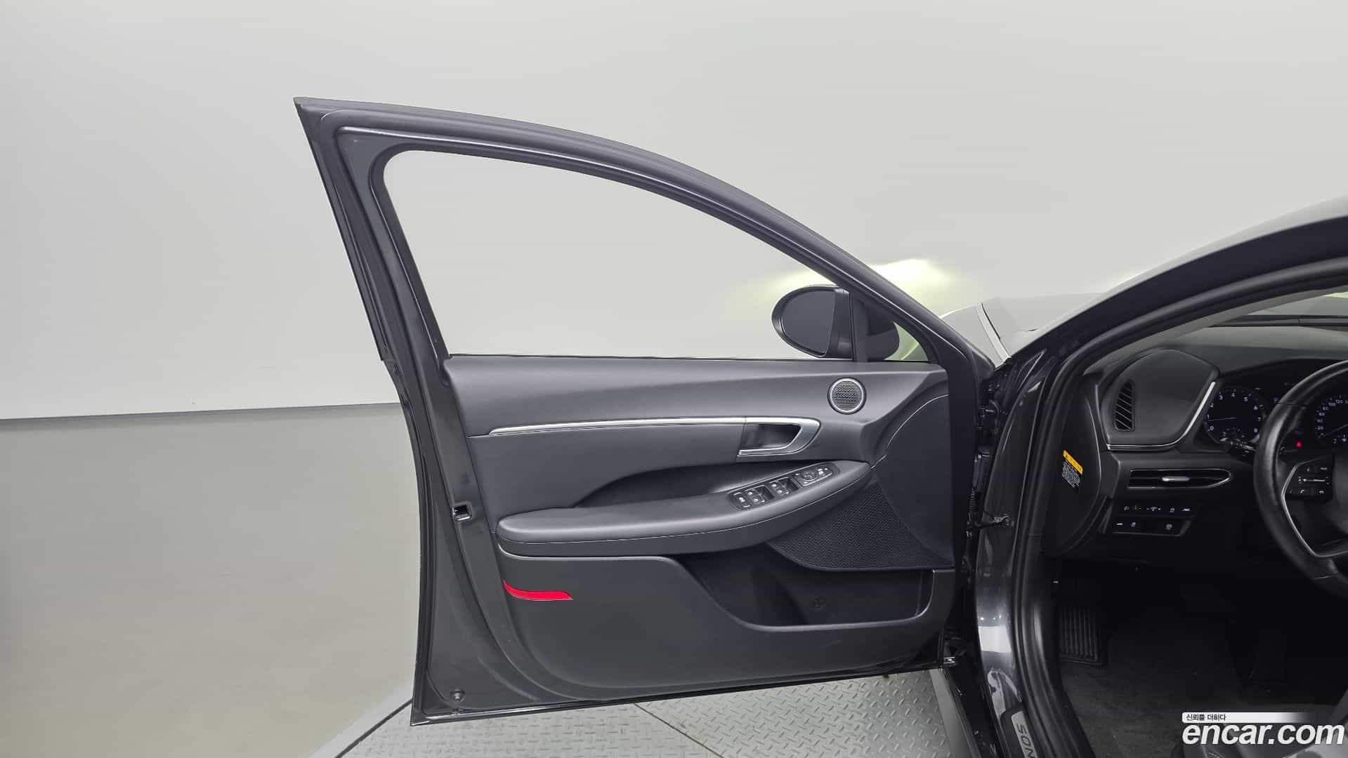 Sonata Hyundai 2020.2-INNER-034