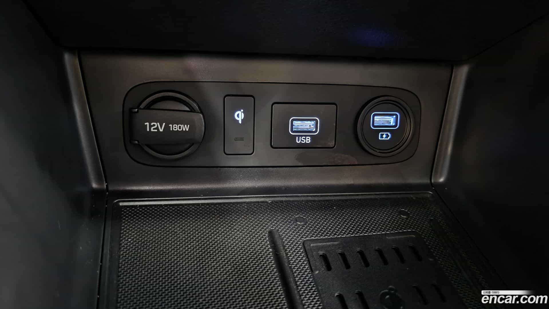 Sonata Hyundai 2020.2-OPTION-044