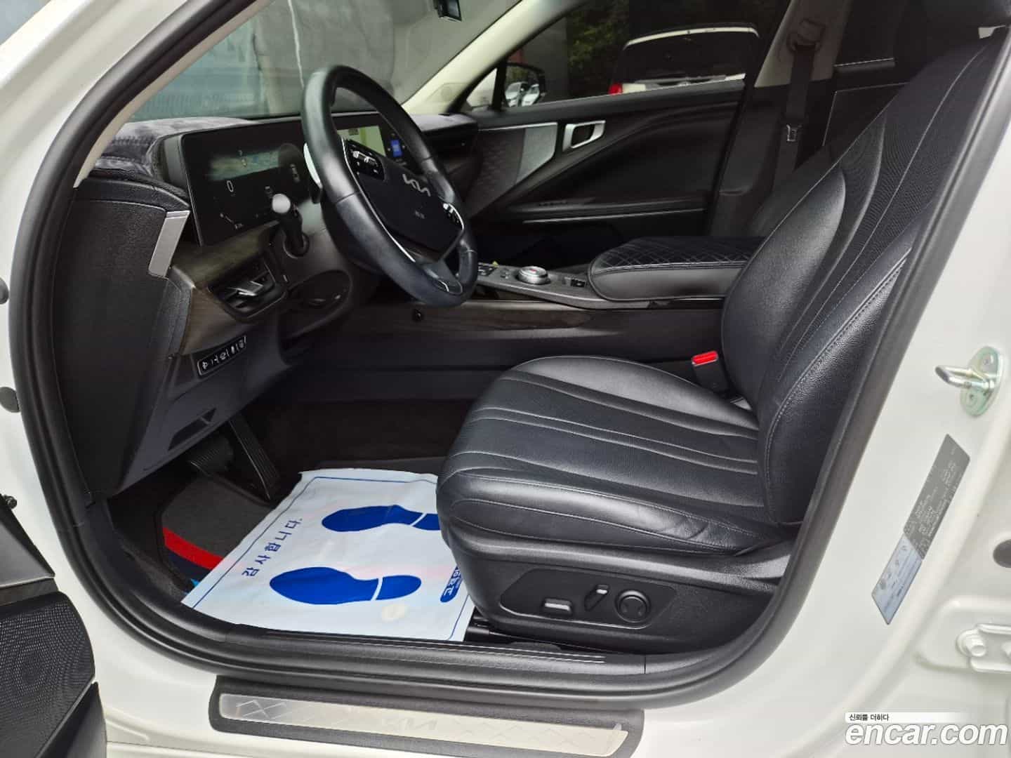 K8 Kia 2022.11-INNER-009