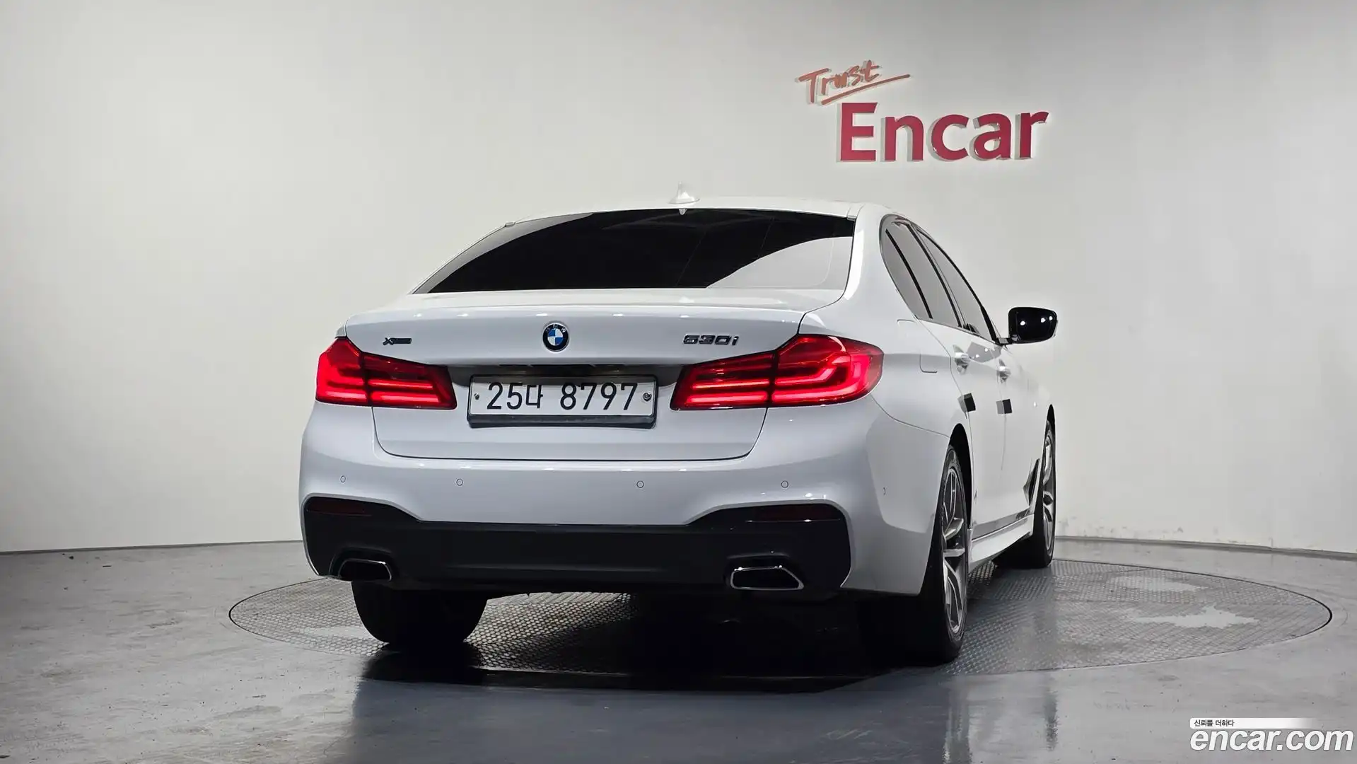 5-Series BMW 2017.8-OUTER-004