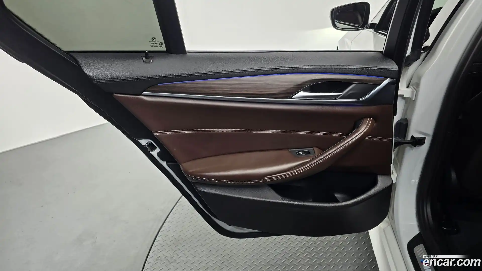 5-Series BMW 2017.8-INNER-035