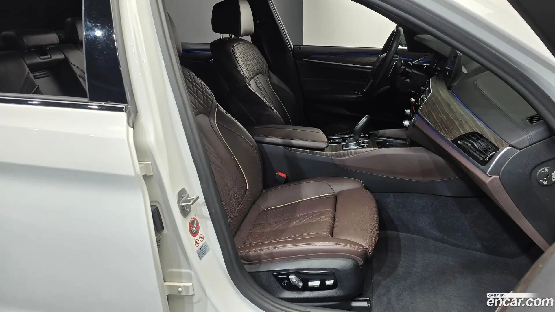 5-Series BMW 2017.8-INNER-036