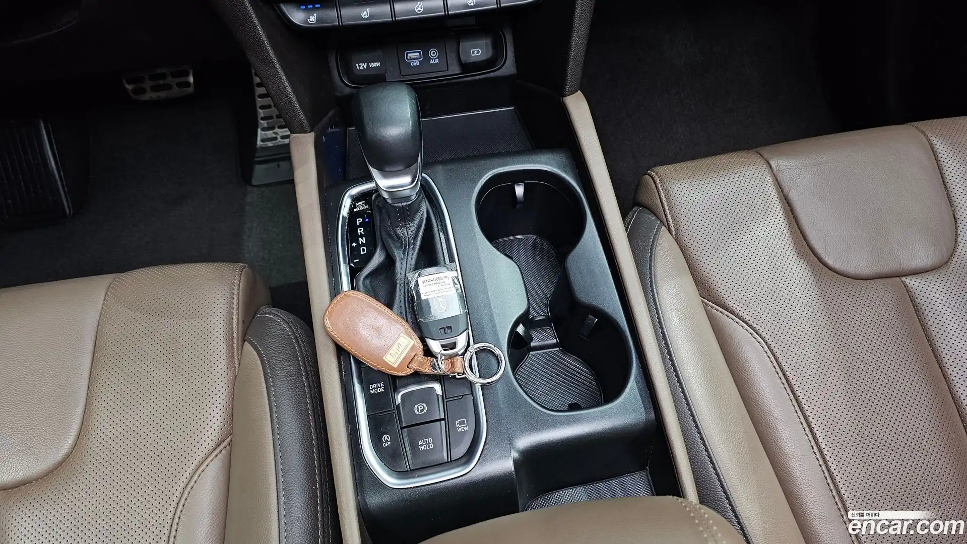 Santafe Hyundai 2018.4-INNER-009