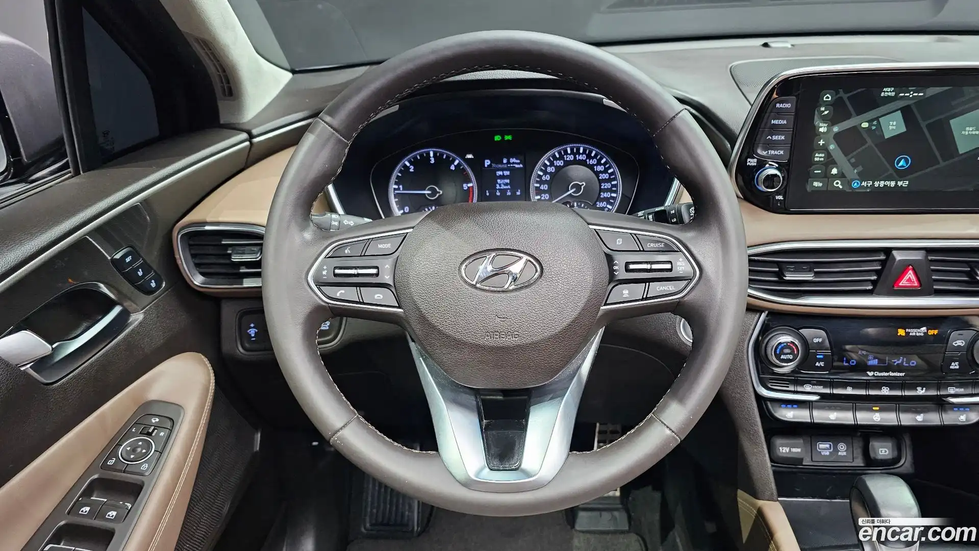 Santafe Hyundai 2018.4-OPTION-016