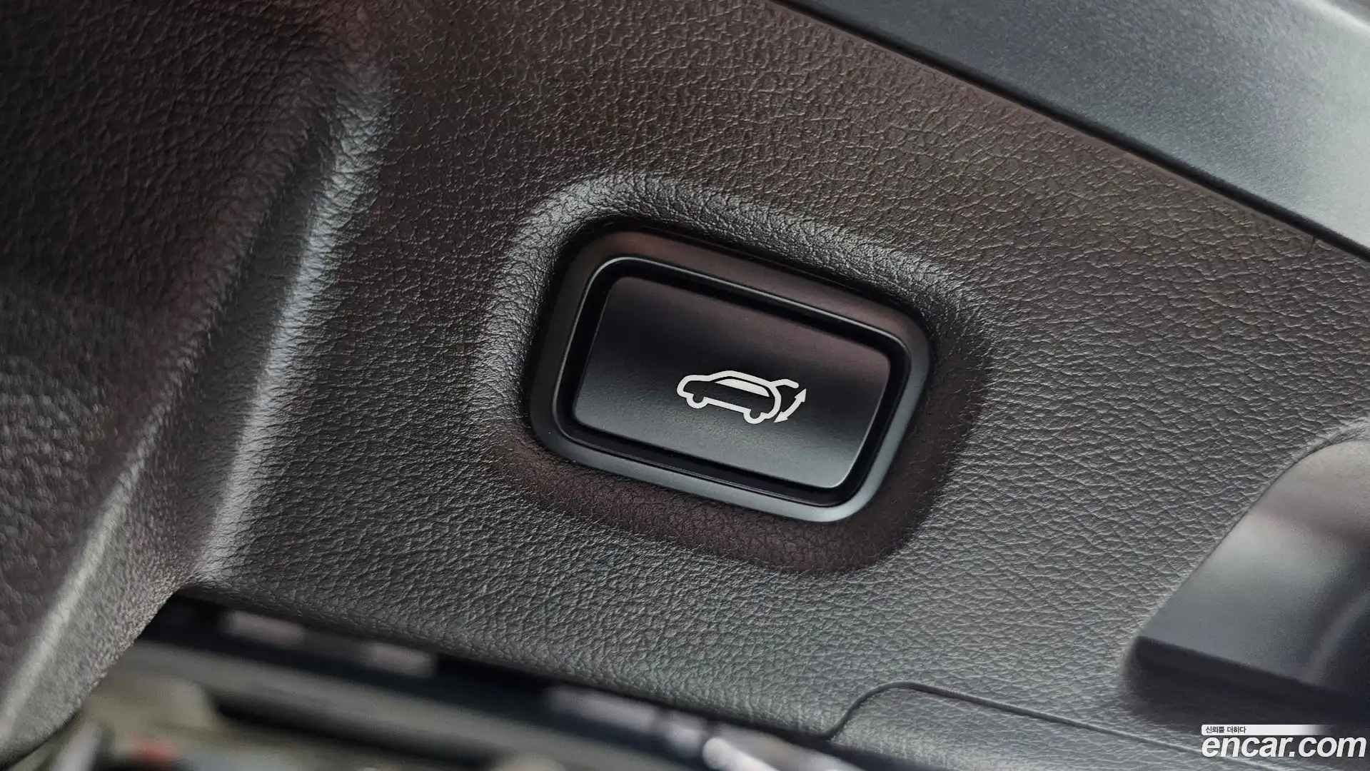 Santafe Hyundai 2018.4-OPTION-020