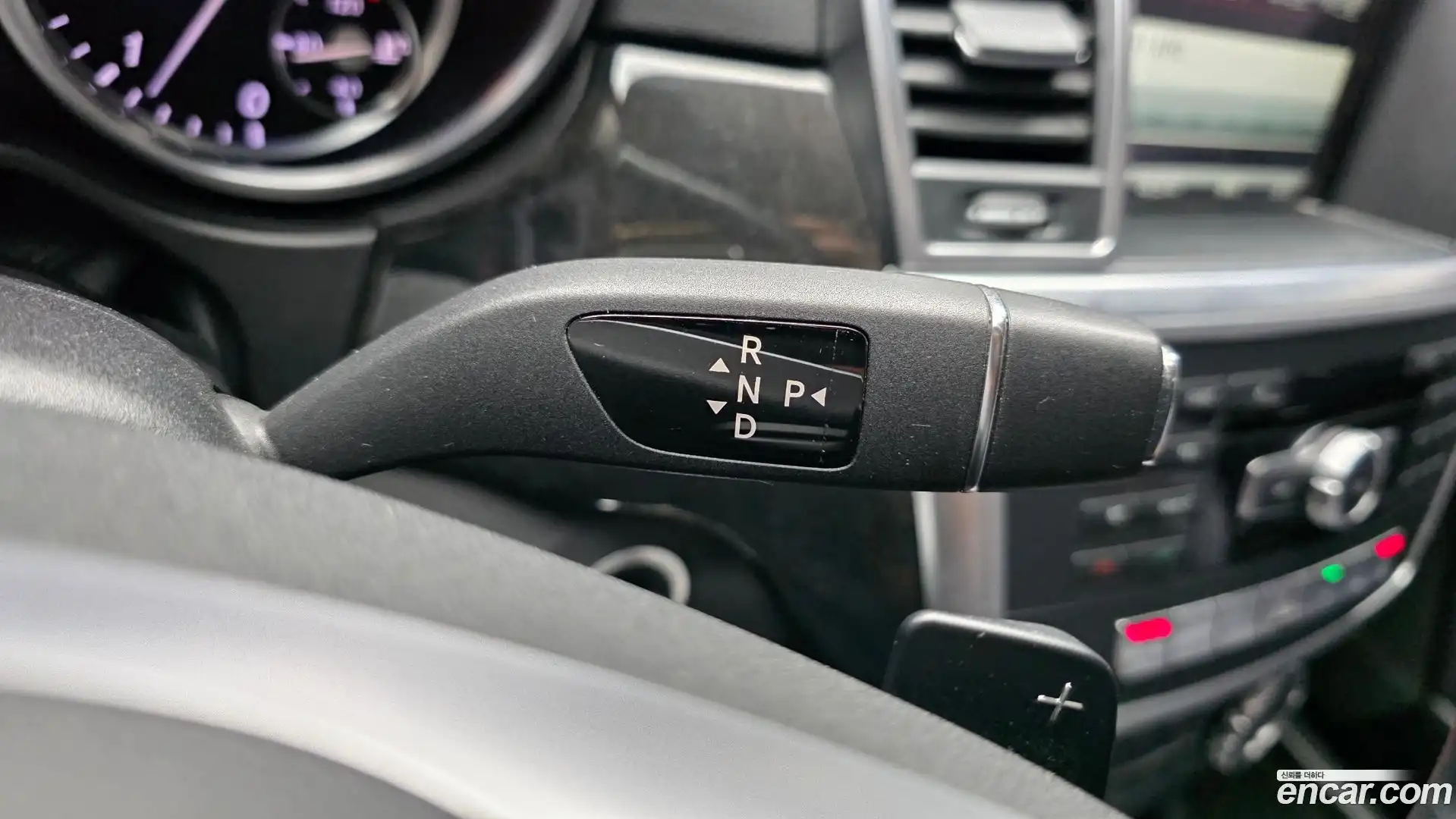 M-class Mercedes-Benz 2012.9-INNER-009