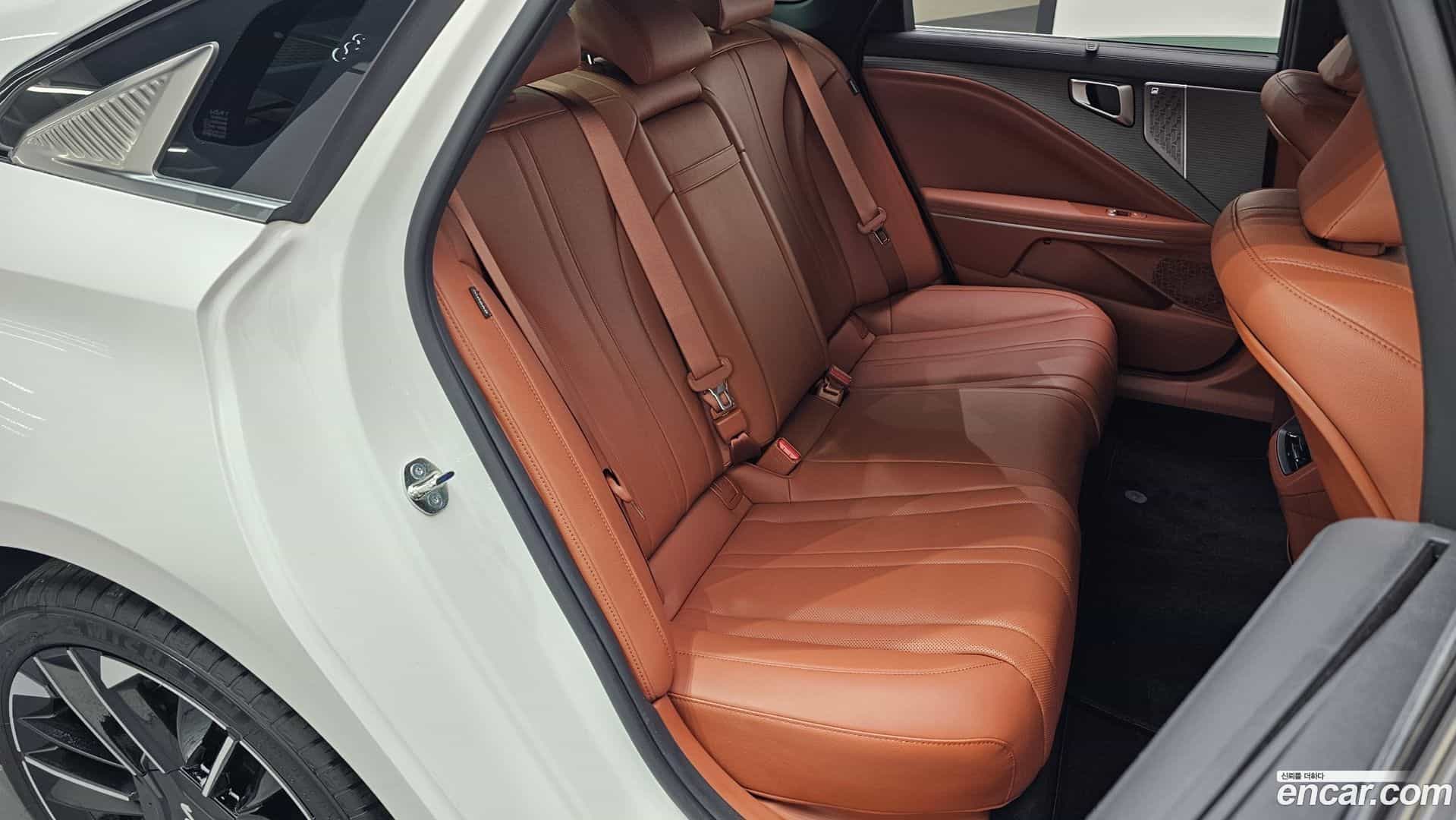 K8 Kia 2025.6-OPTION-015