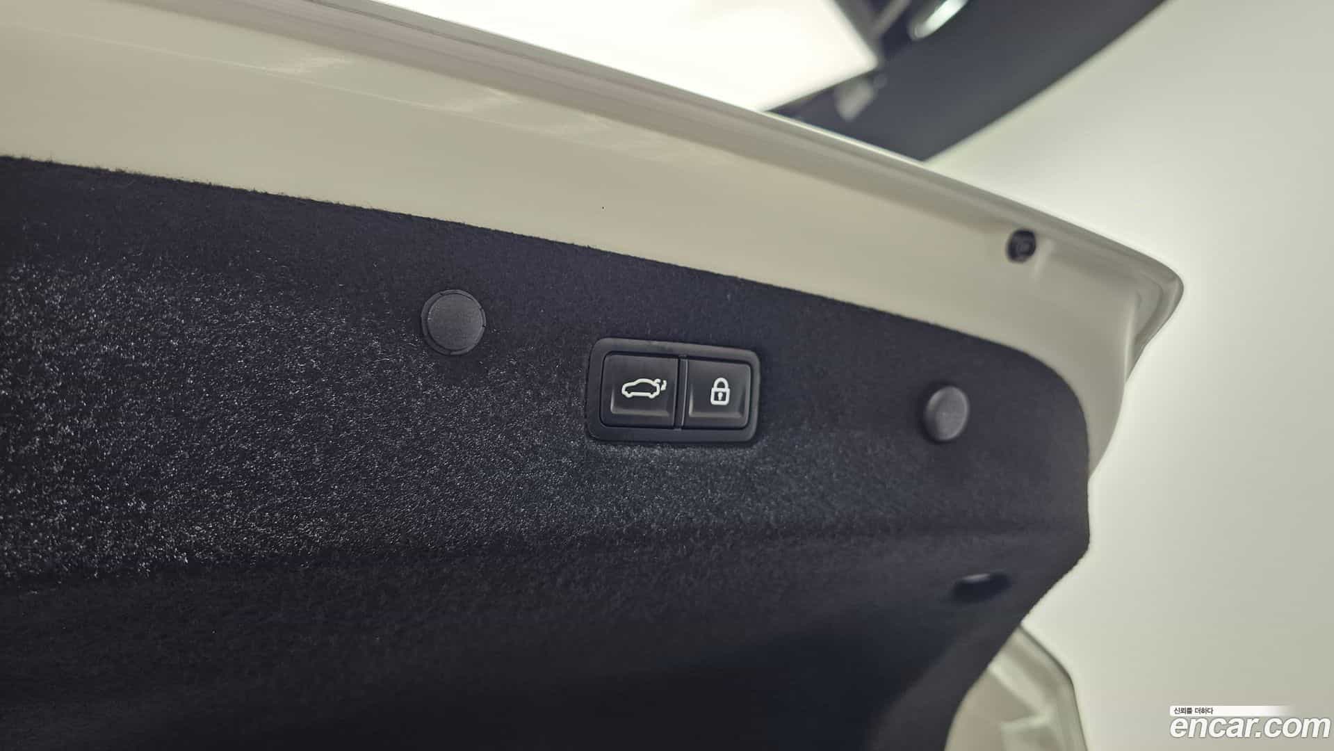 K8 Kia 2025.6-OPTION-024