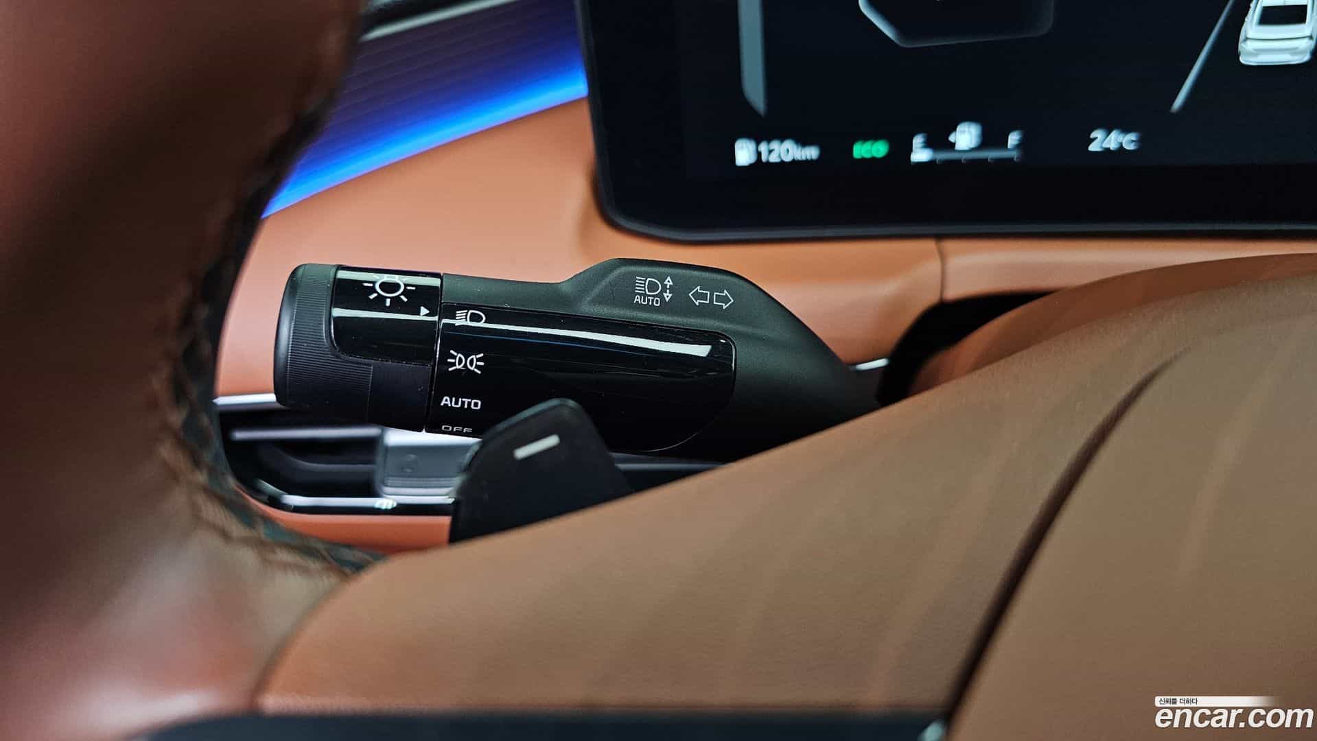 K8 Kia 2025.6-OPTION-041