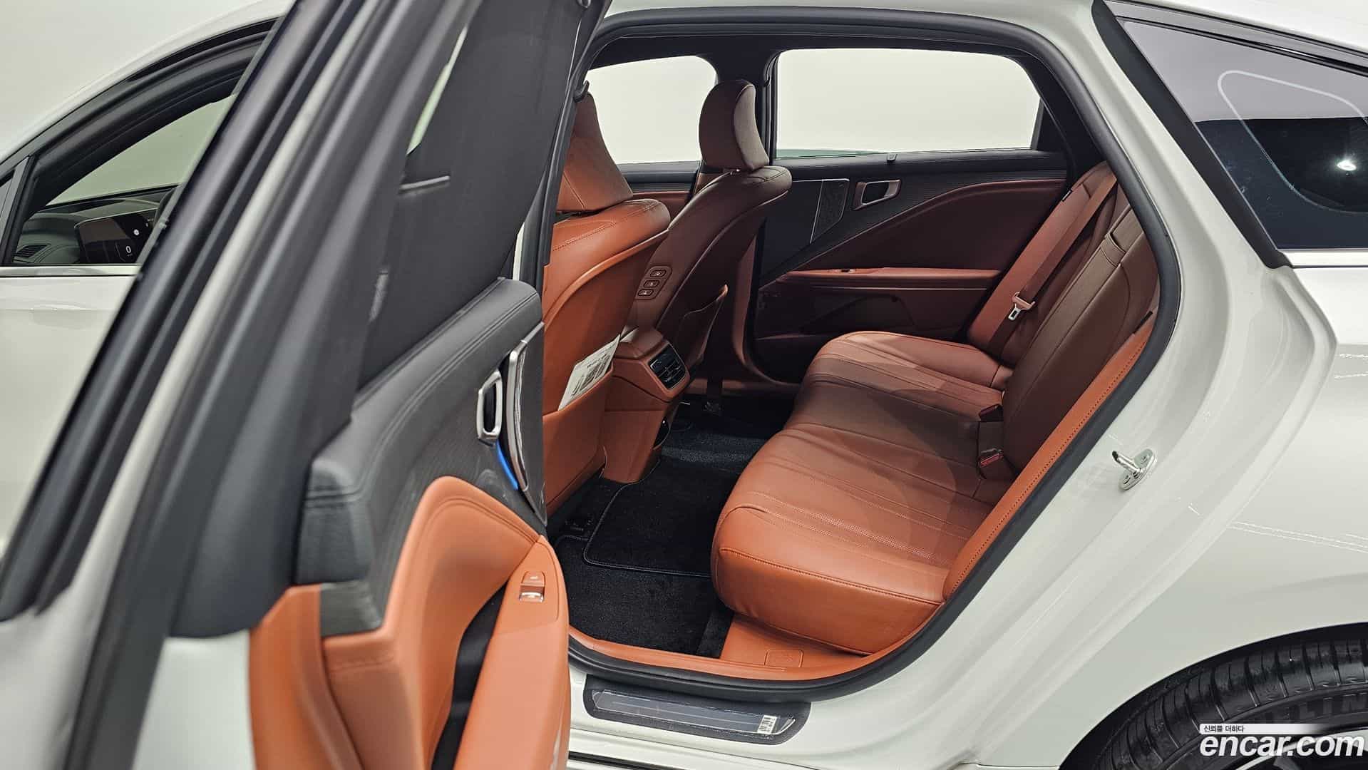 K8 Kia 2025.6-OPTION-046