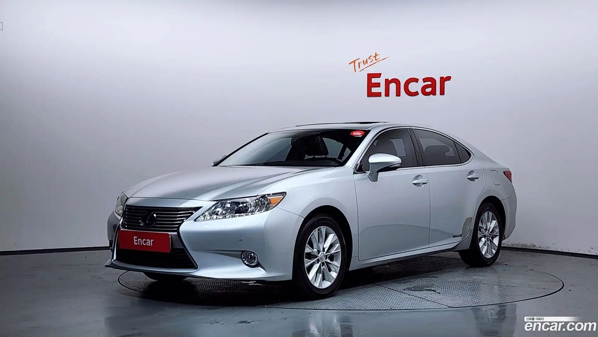 ES Lexus 2012.8-OUTER-001