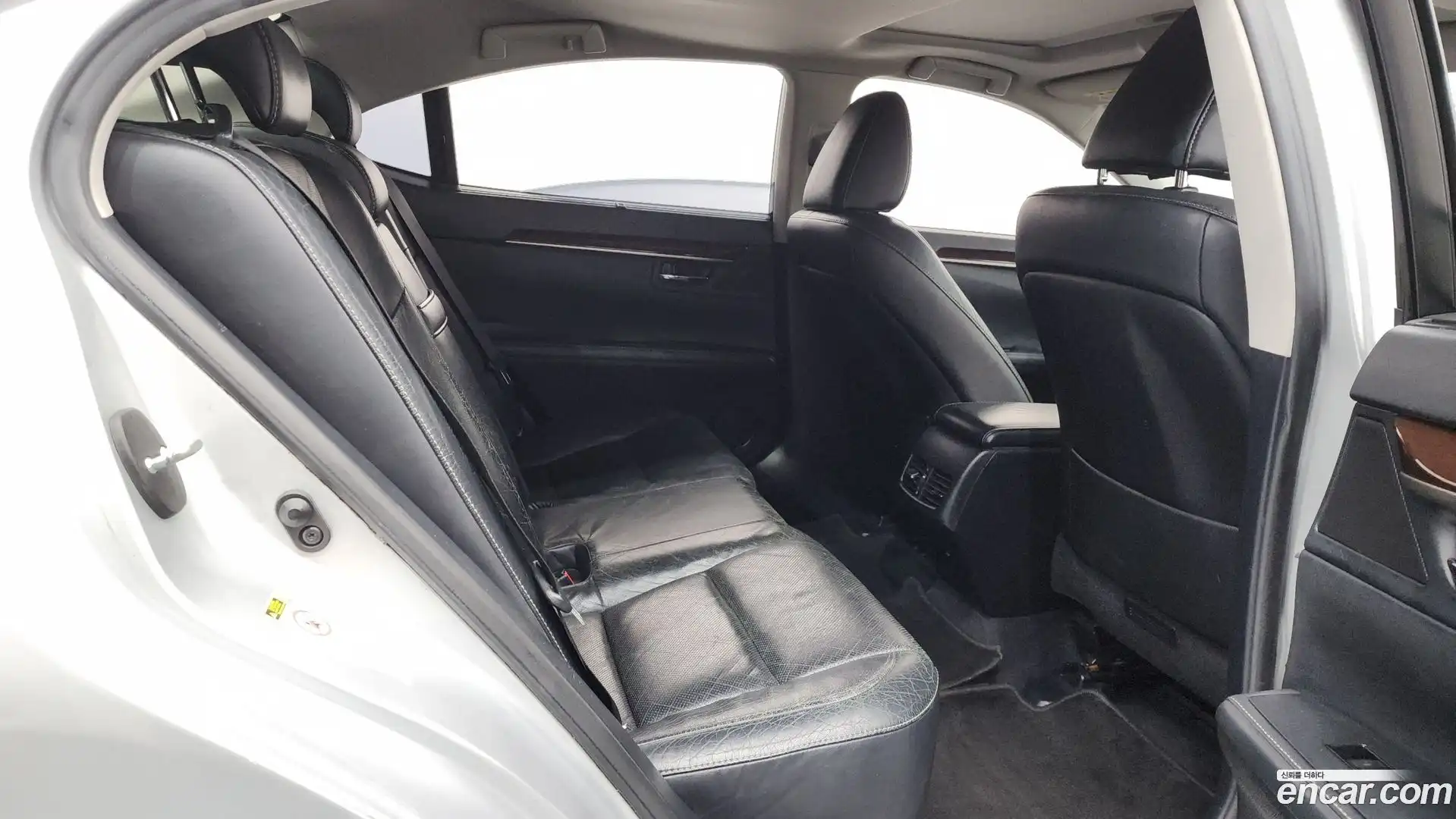 ES Lexus 2012.8-OPTION-015