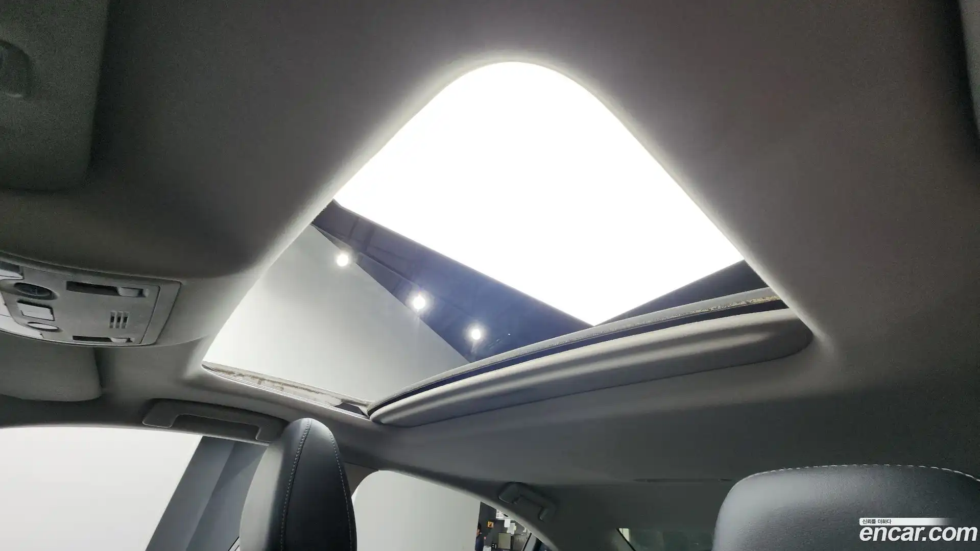 ES Lexus 2012.8-OPTION-019