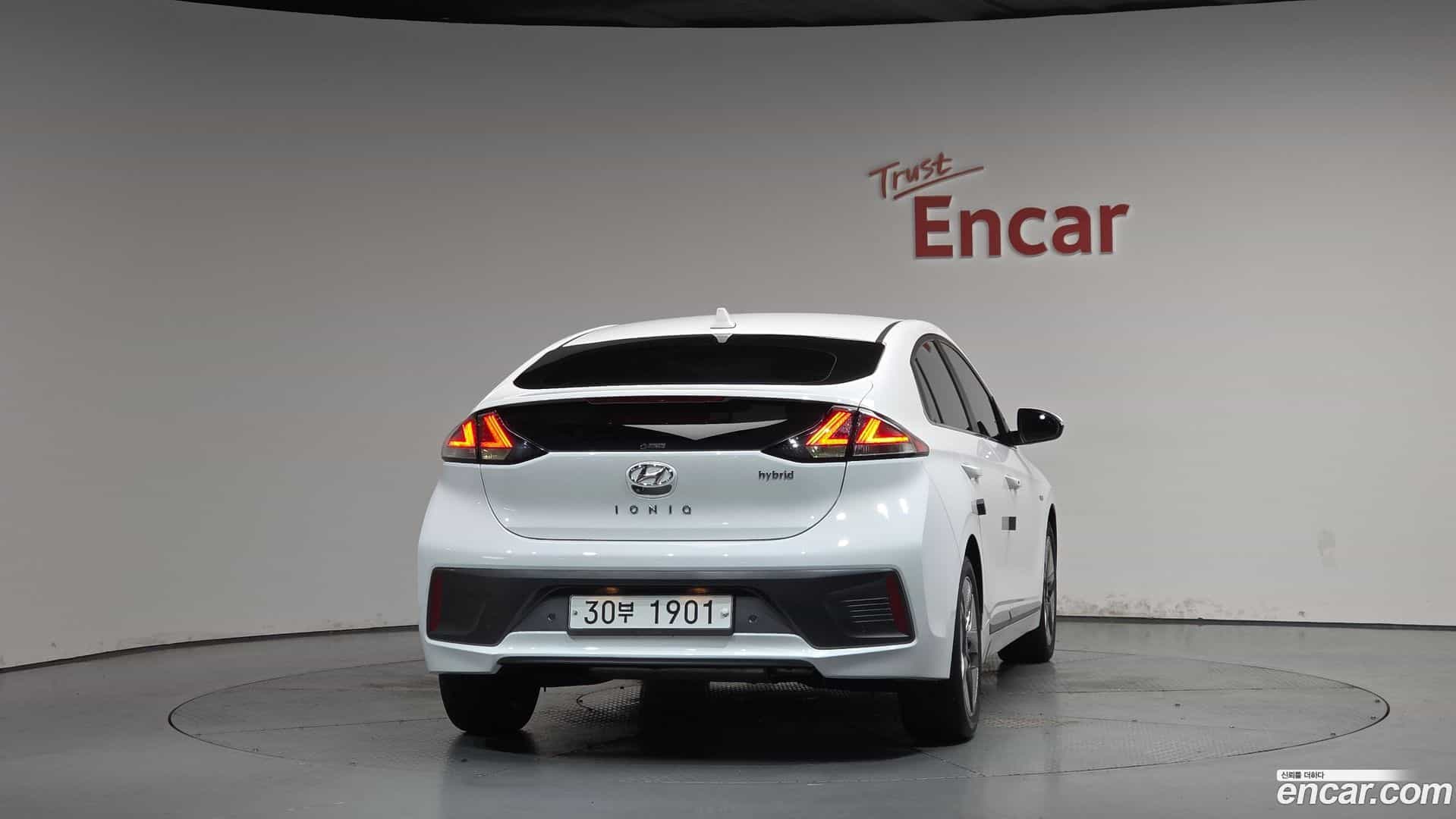 Ioniq Hyundai 2019.5-OUTER-004