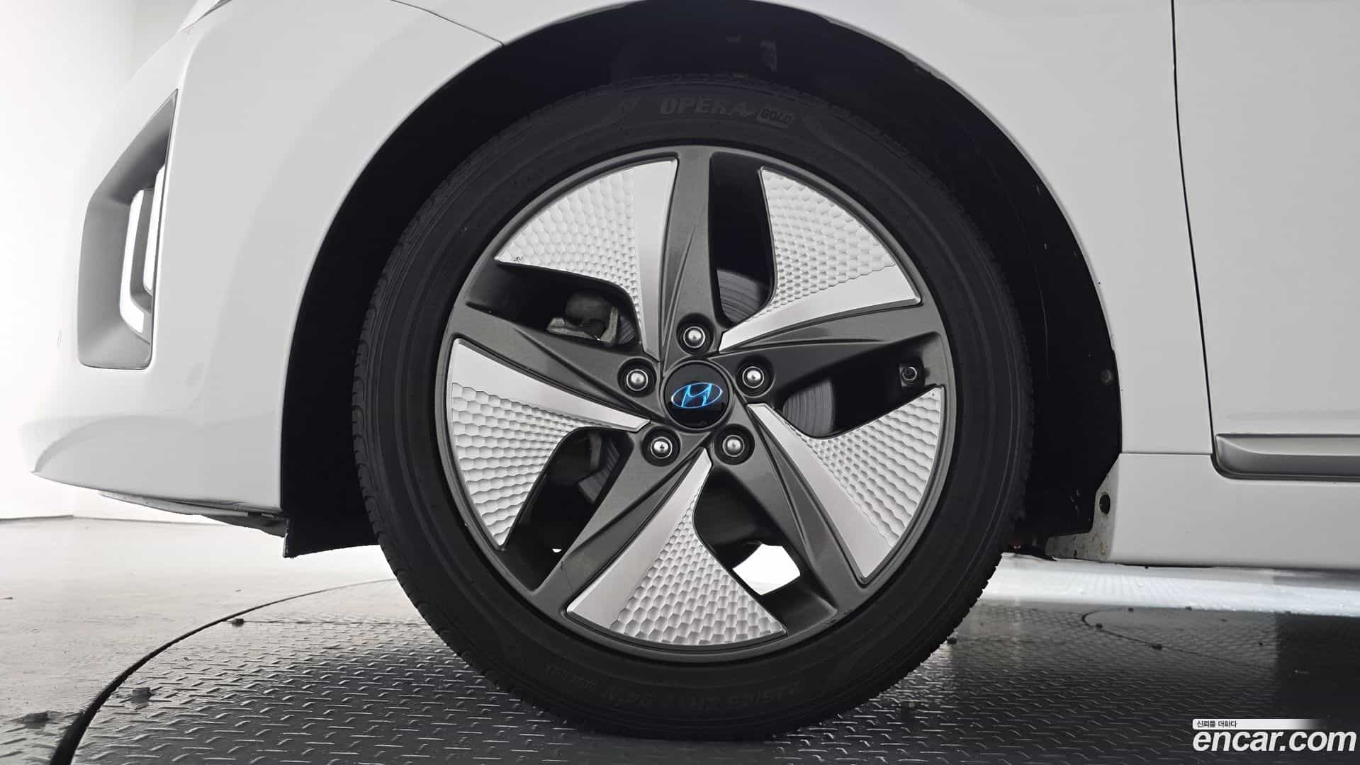 Ioniq Hyundai 2019.5-OUTER-005