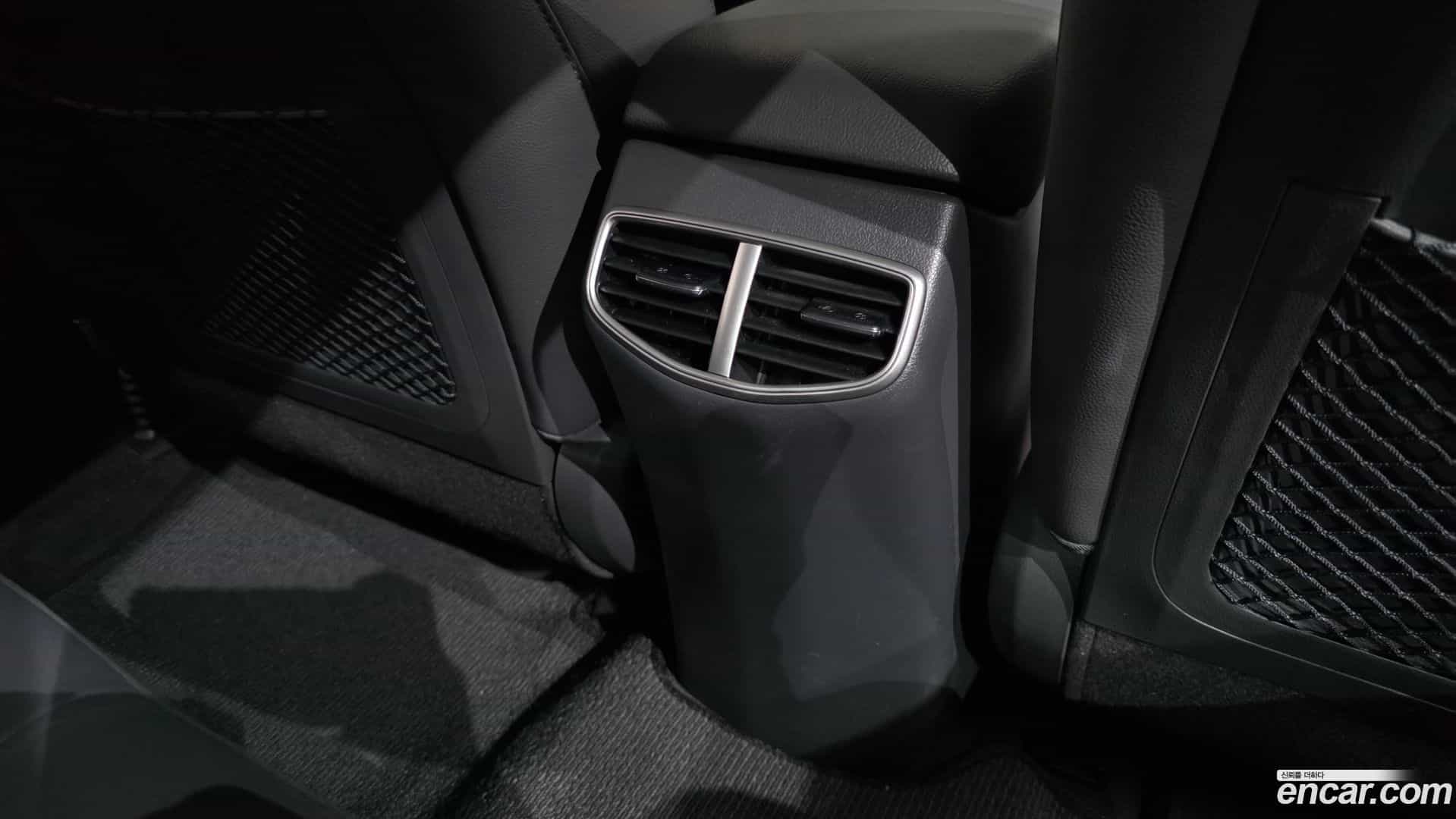 Ioniq Hyundai 2019.5-OPTION-047