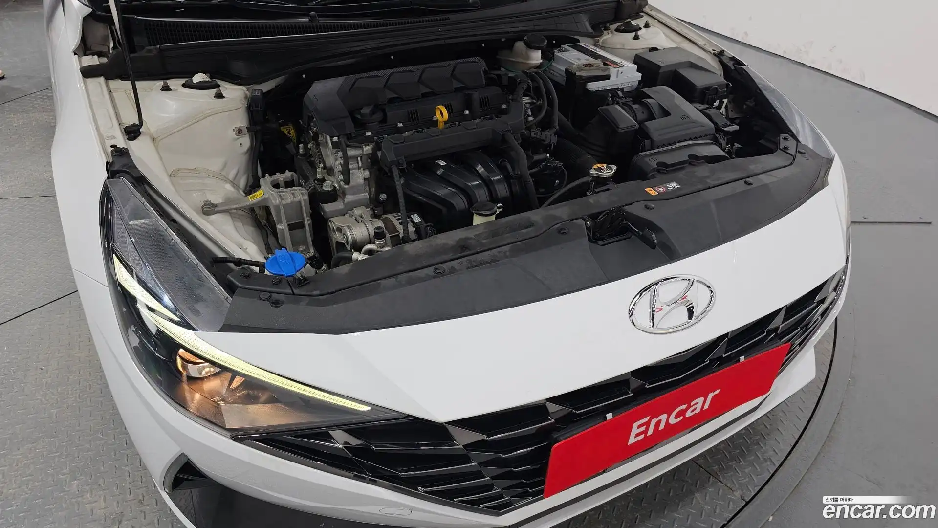 AVANTE Hyundai 2020.5-OUTER-006