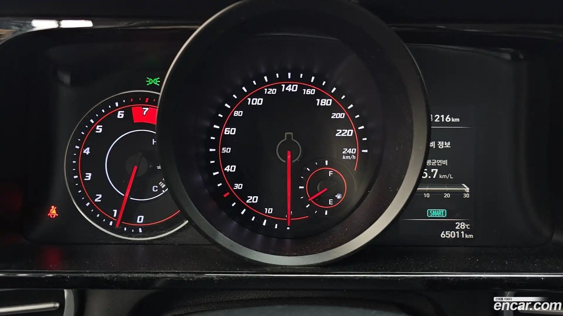 AVANTE Hyundai 2020.5-INNER-008