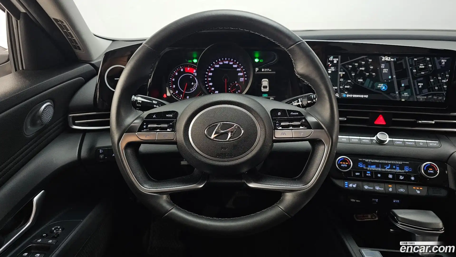 AVANTE Hyundai 2020.5-OPTION-017