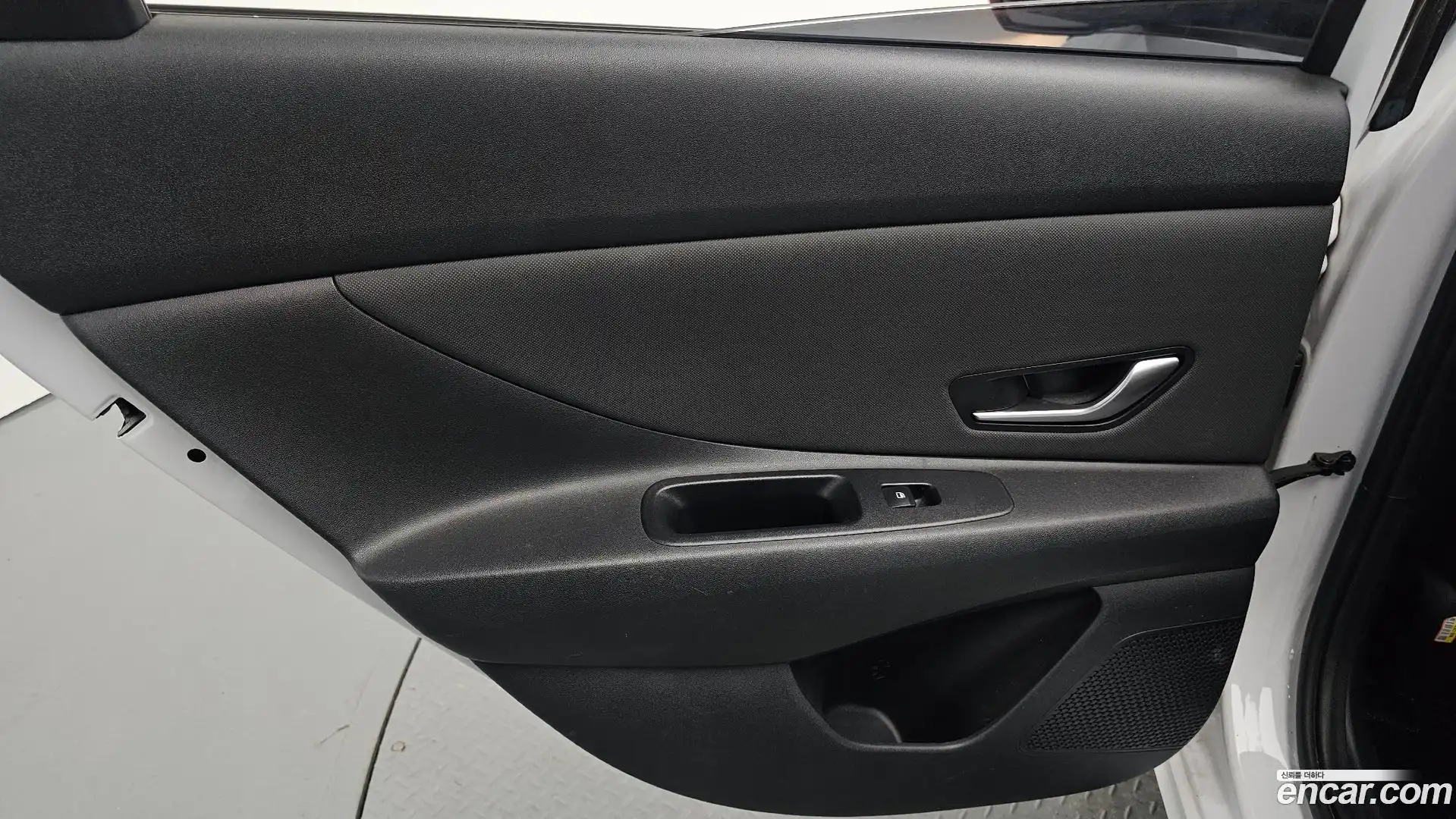 AVANTE Hyundai 2020.5-INNER-035