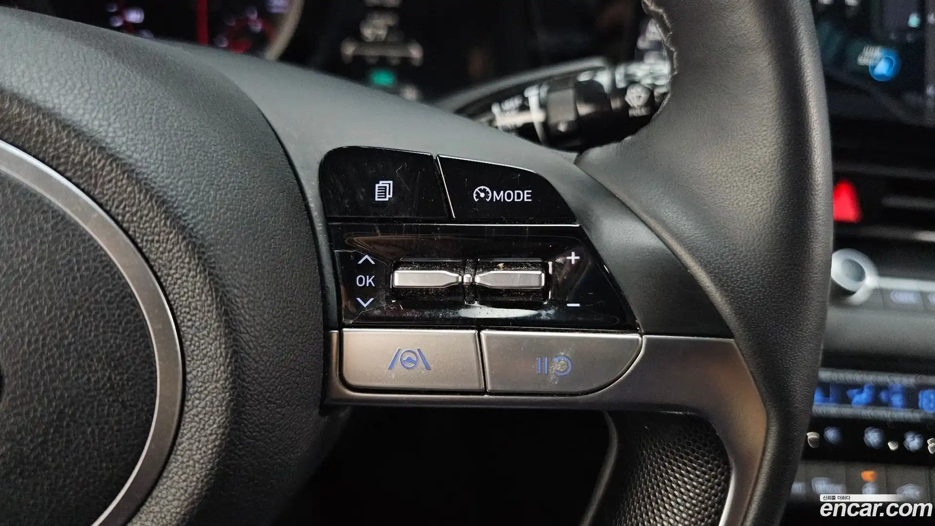 AVANTE Hyundai 2020.5-OPTION-041