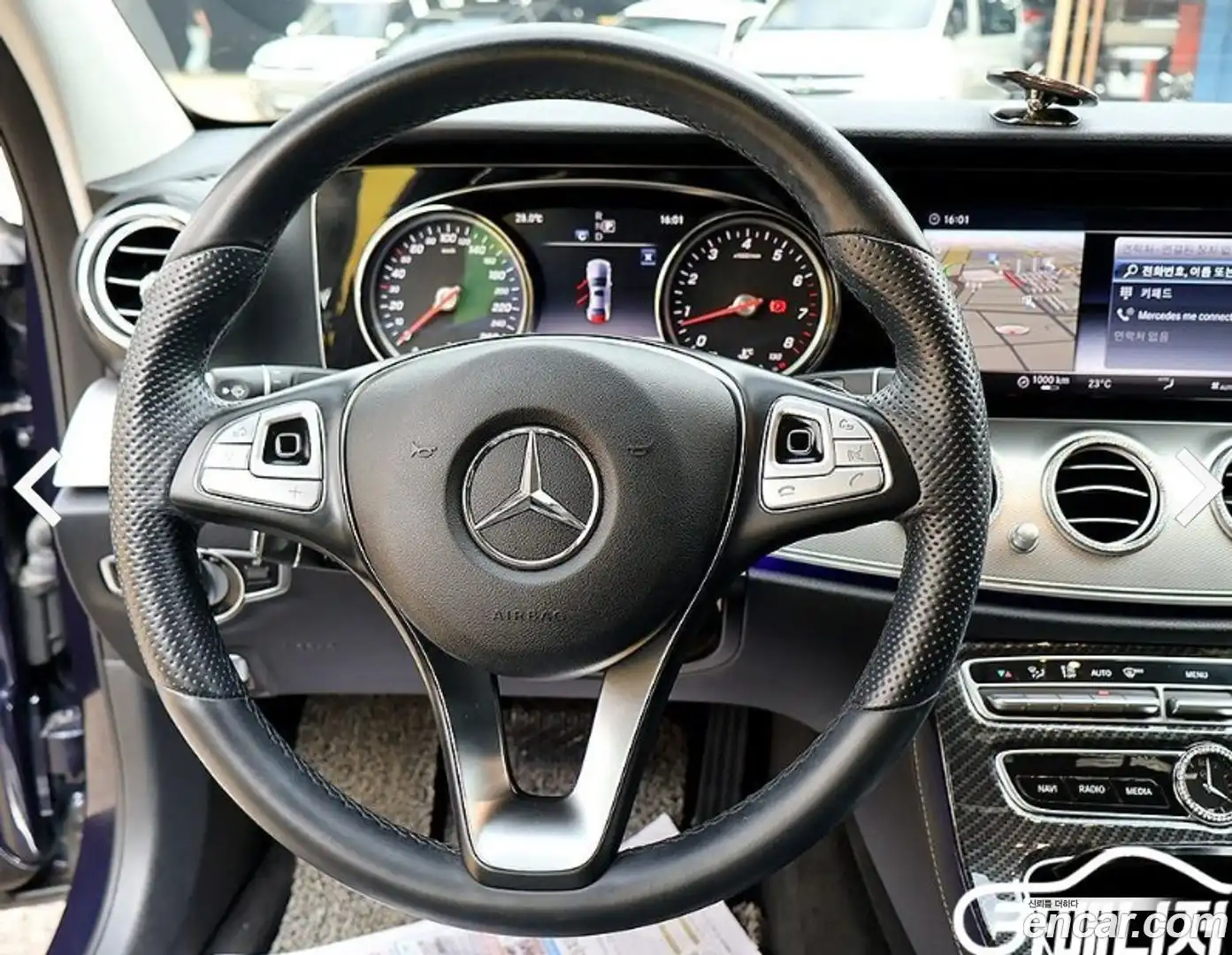 E-Class Mercedes-Benz 2018.2-INNER-008