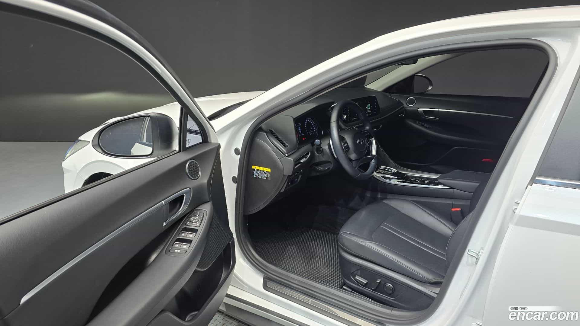 Sonata Hyundai 2019.6-INNER-010