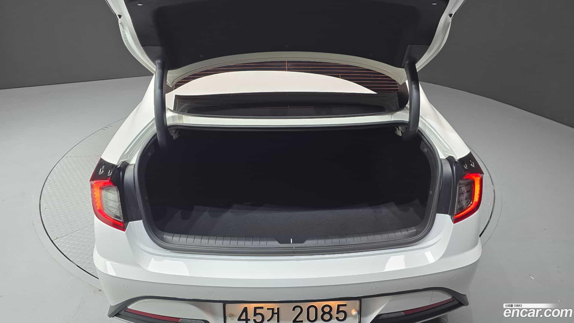 Sonata Hyundai 2019.6-OPTION-042
