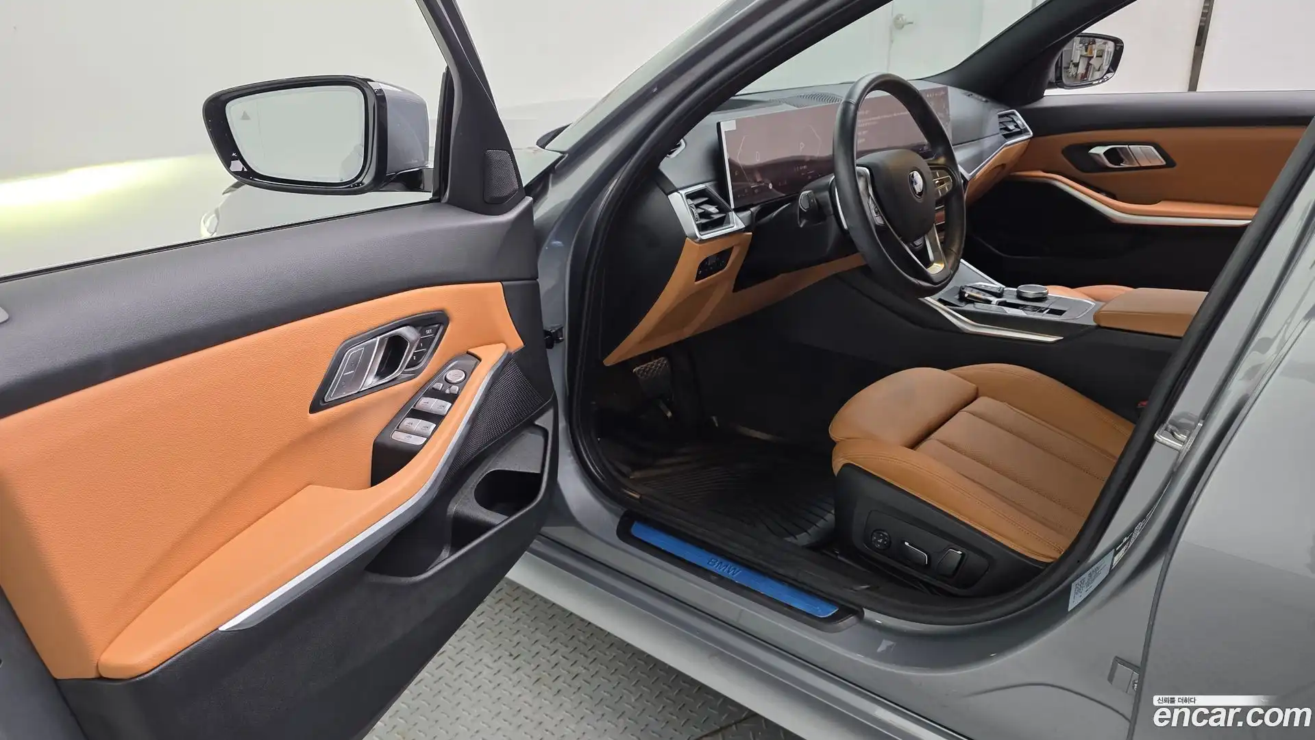 3-Series BMW 2024.0-INNER-010