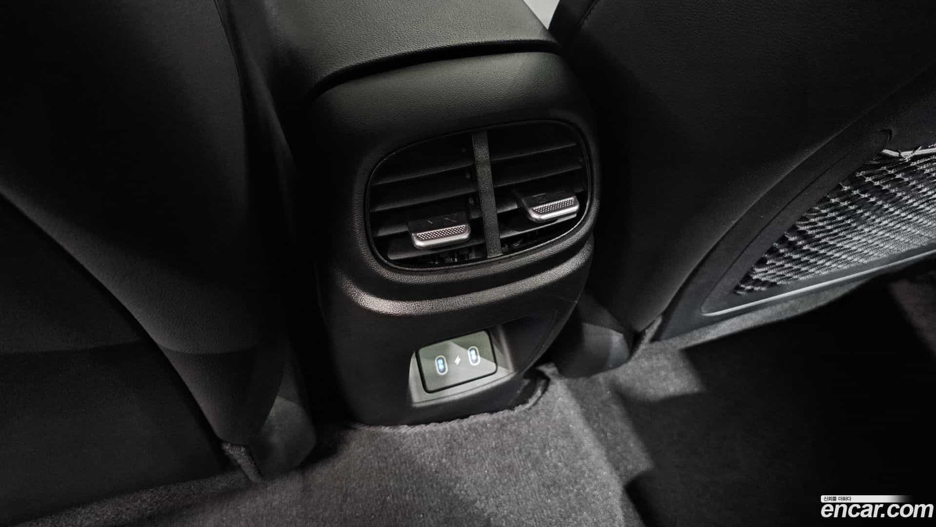 AVANTE Hyundai 2024.2-OPTION-045