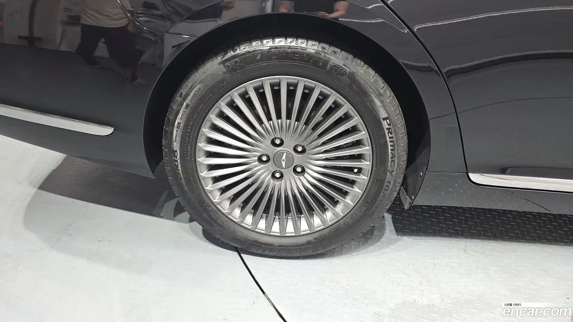 G90 Genesis 2021.9-OUTER-005