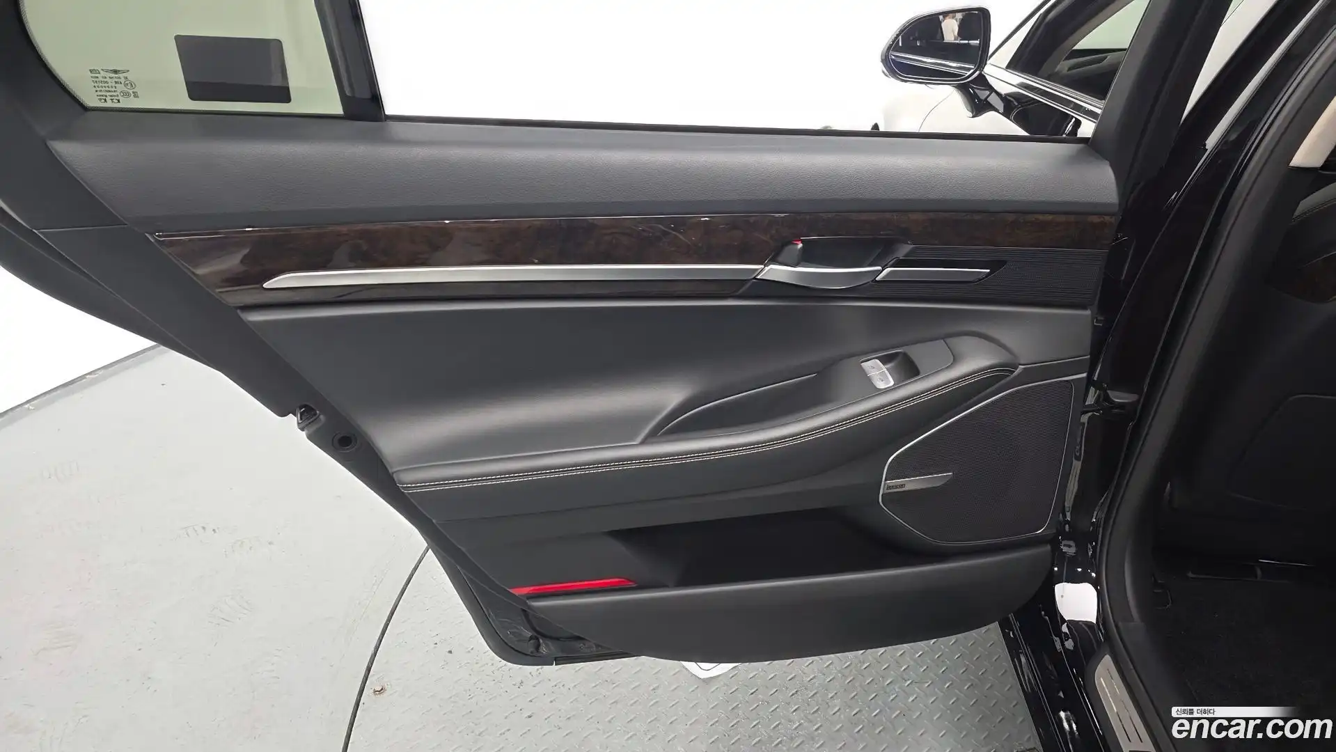 G90 Genesis 2021.9-INNER-035