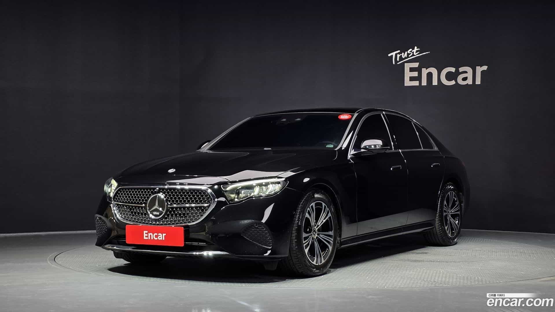 E-Class Mercedes-Benz 2024.5-OUTER-001