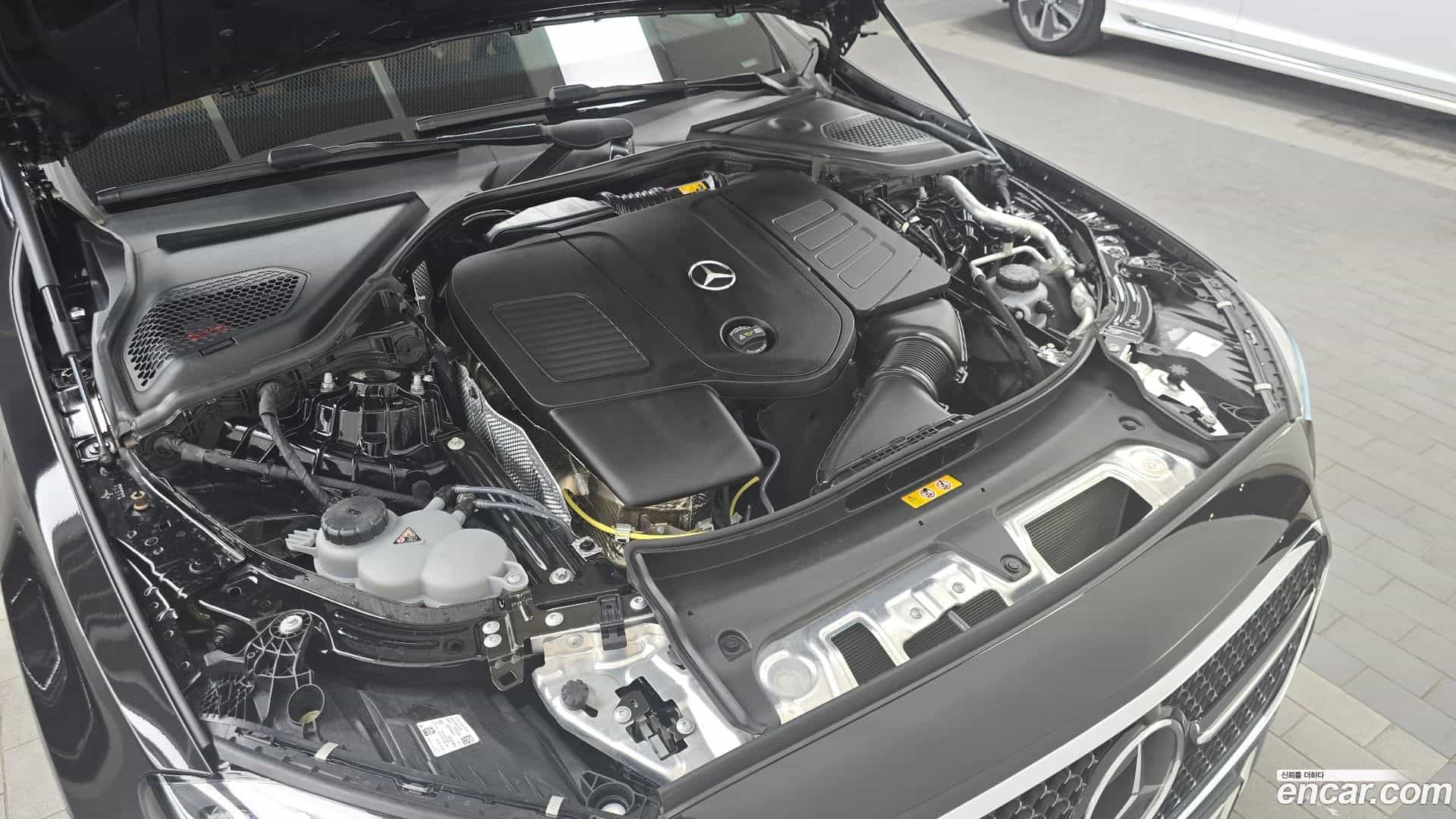E-Class Mercedes-Benz 2024.5-OUTER-006