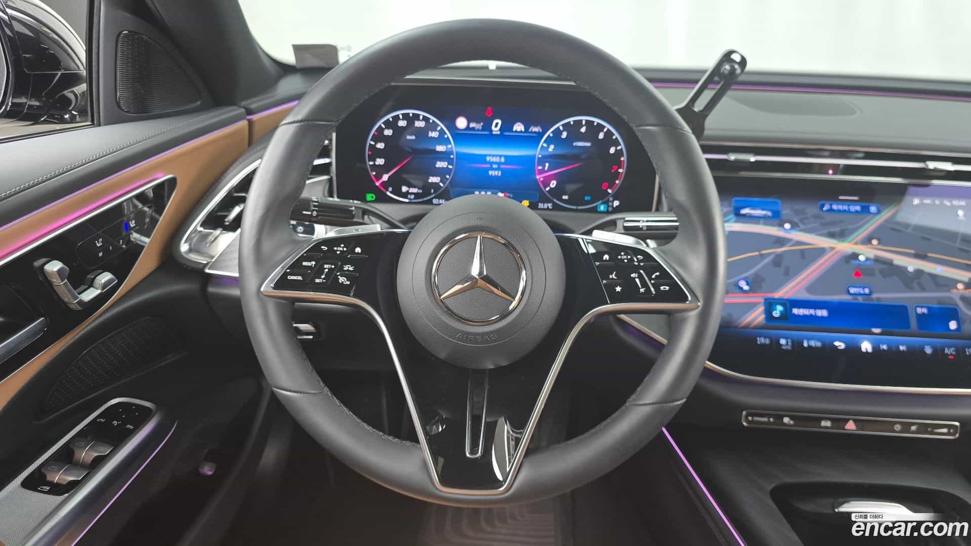 E-Class Mercedes-Benz 2024.5-OPTION-016
