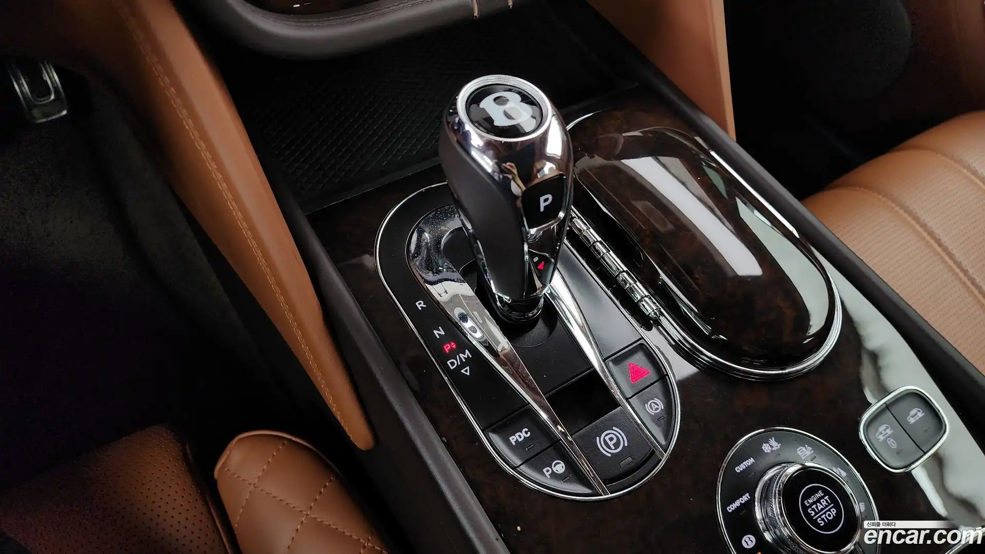 Bentayga Bentley 2017.5-INNER-009