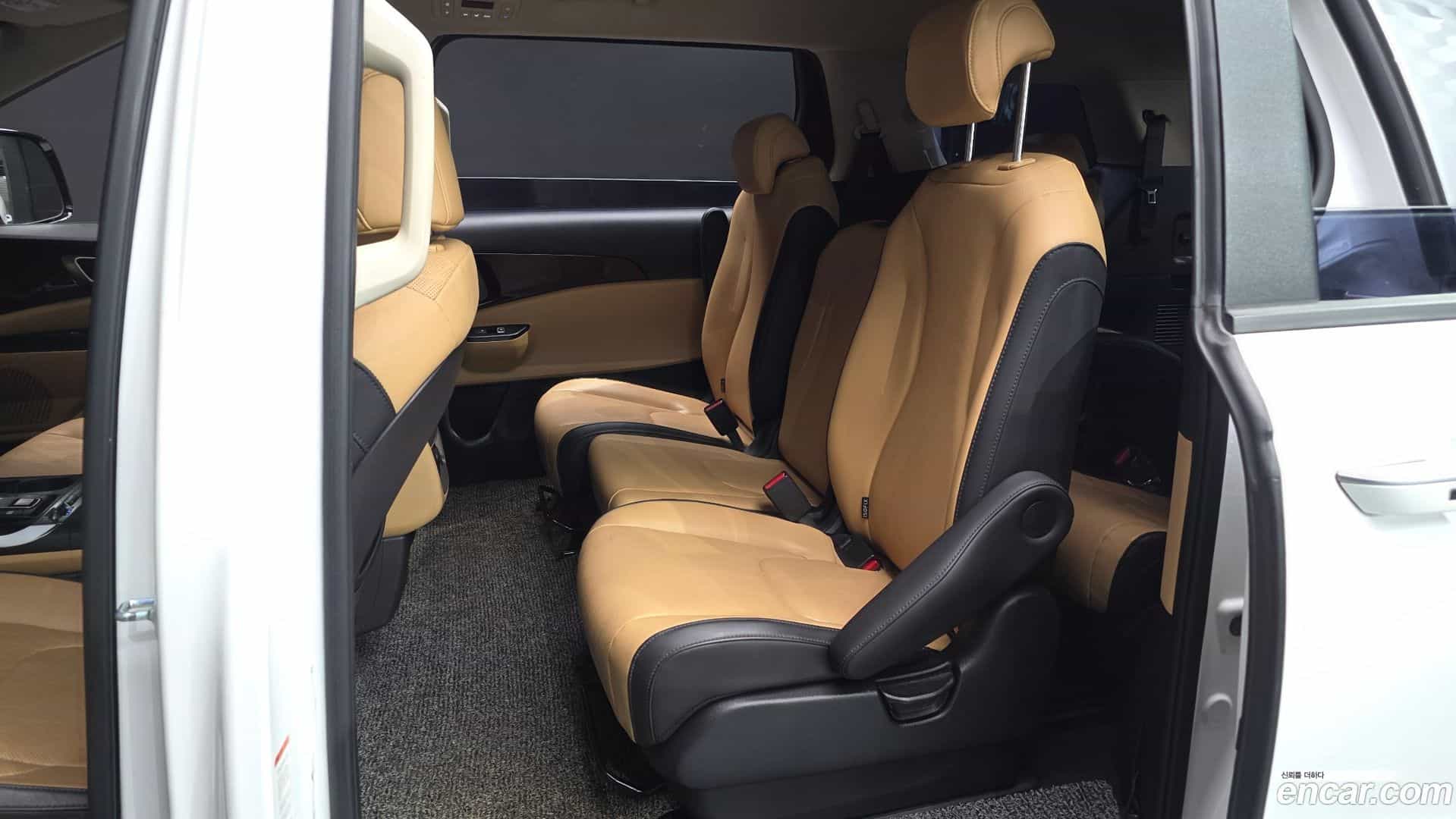 Canival Kia 2021.5-OPTION-016